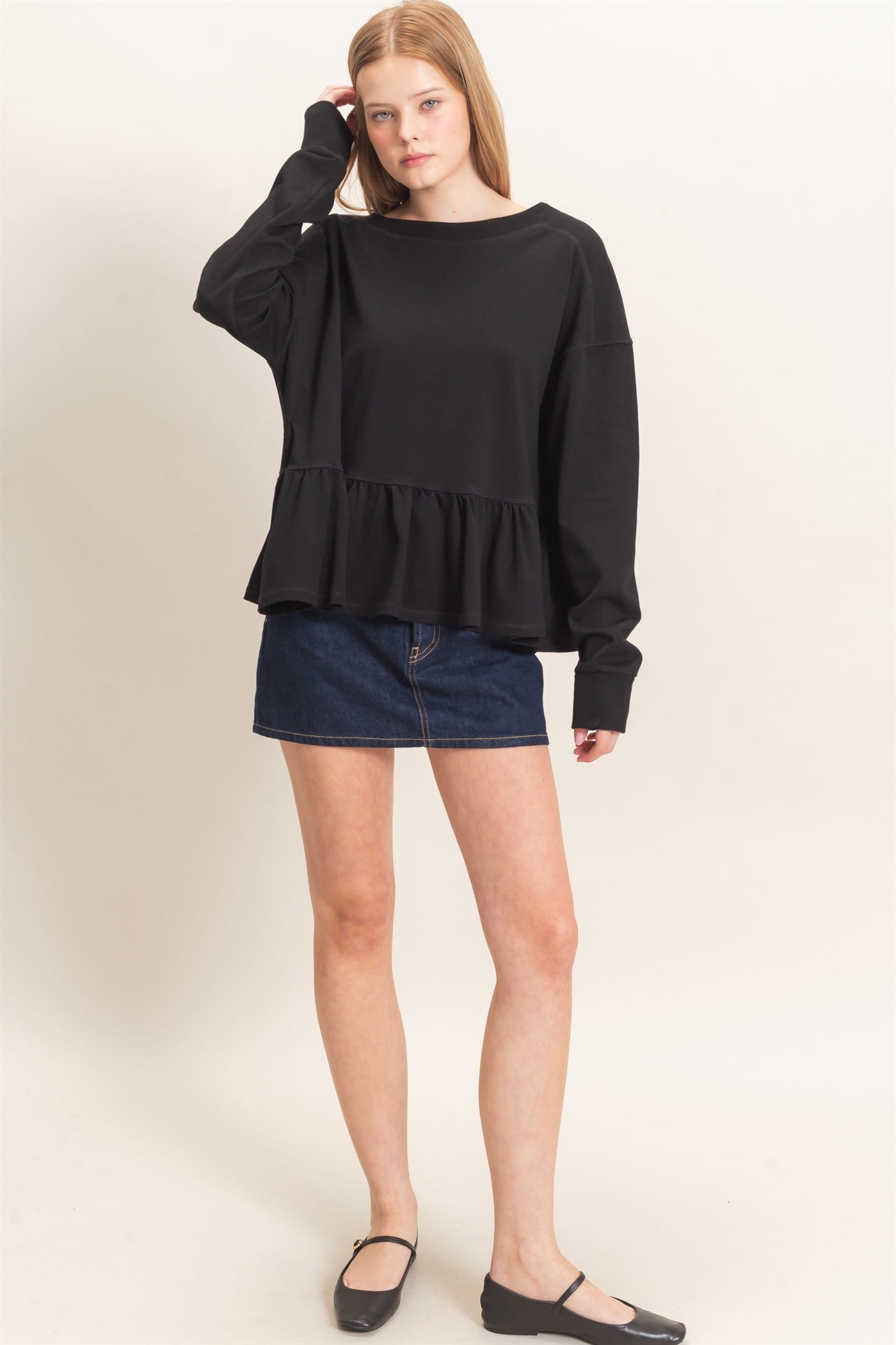 Wholesale Ruffled Hem Long Sleeve Top Clothing Tops HF26E065 BLACK HYFVE