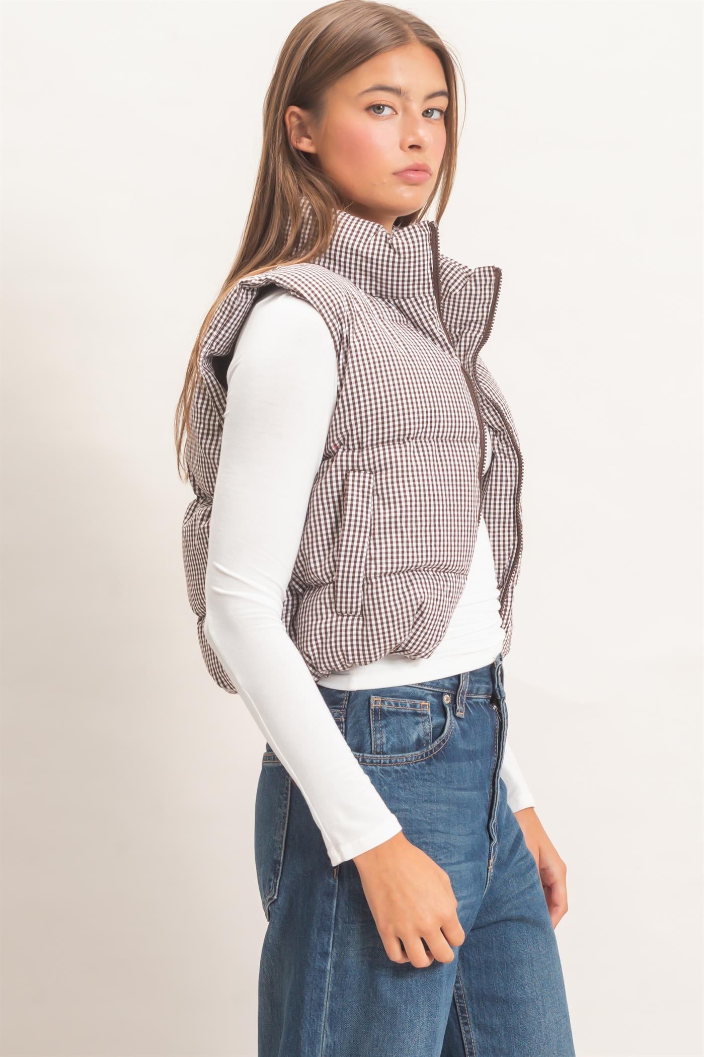 Wholesale Gingham Puffer Vest Vests DZ26F309 BROWN DOUBLE ZERO