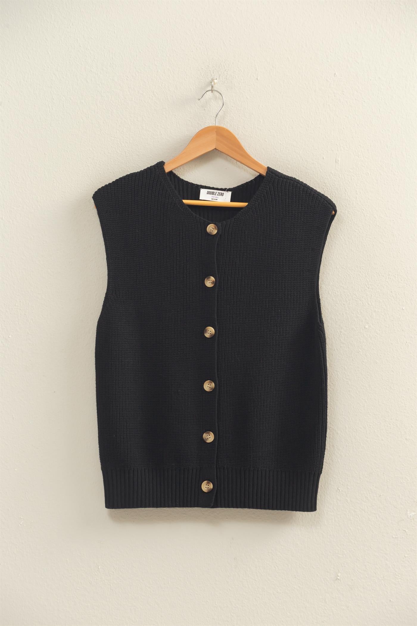 Wholesale Sleeveless Button-Up Ribbed Vest Sweaters DZ26A833 BLACK DOUBLE ZERO