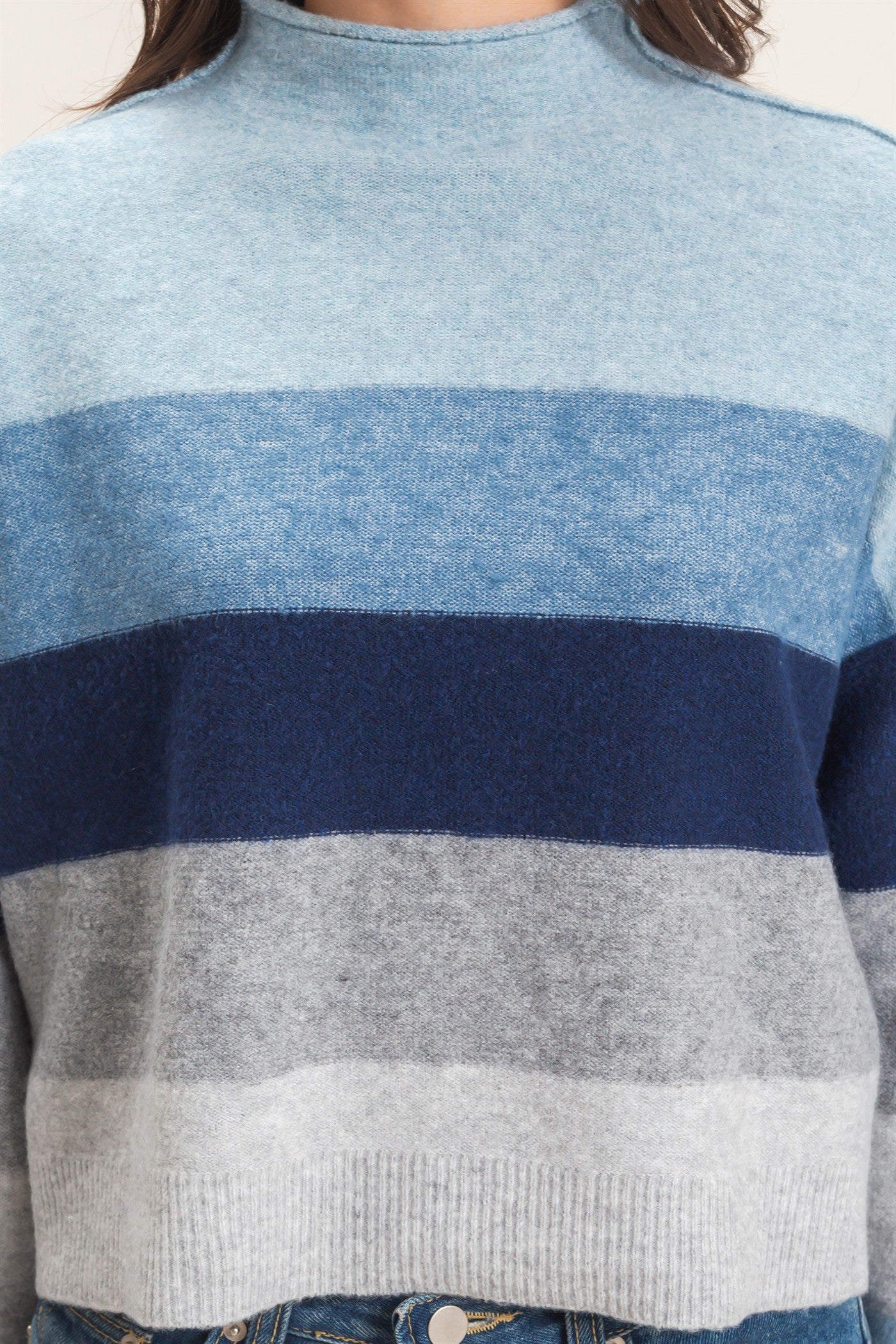 Wholesale Color Block Turtleneck Sweater Sweaters HF26E362 BLUE COMBO HYFVE