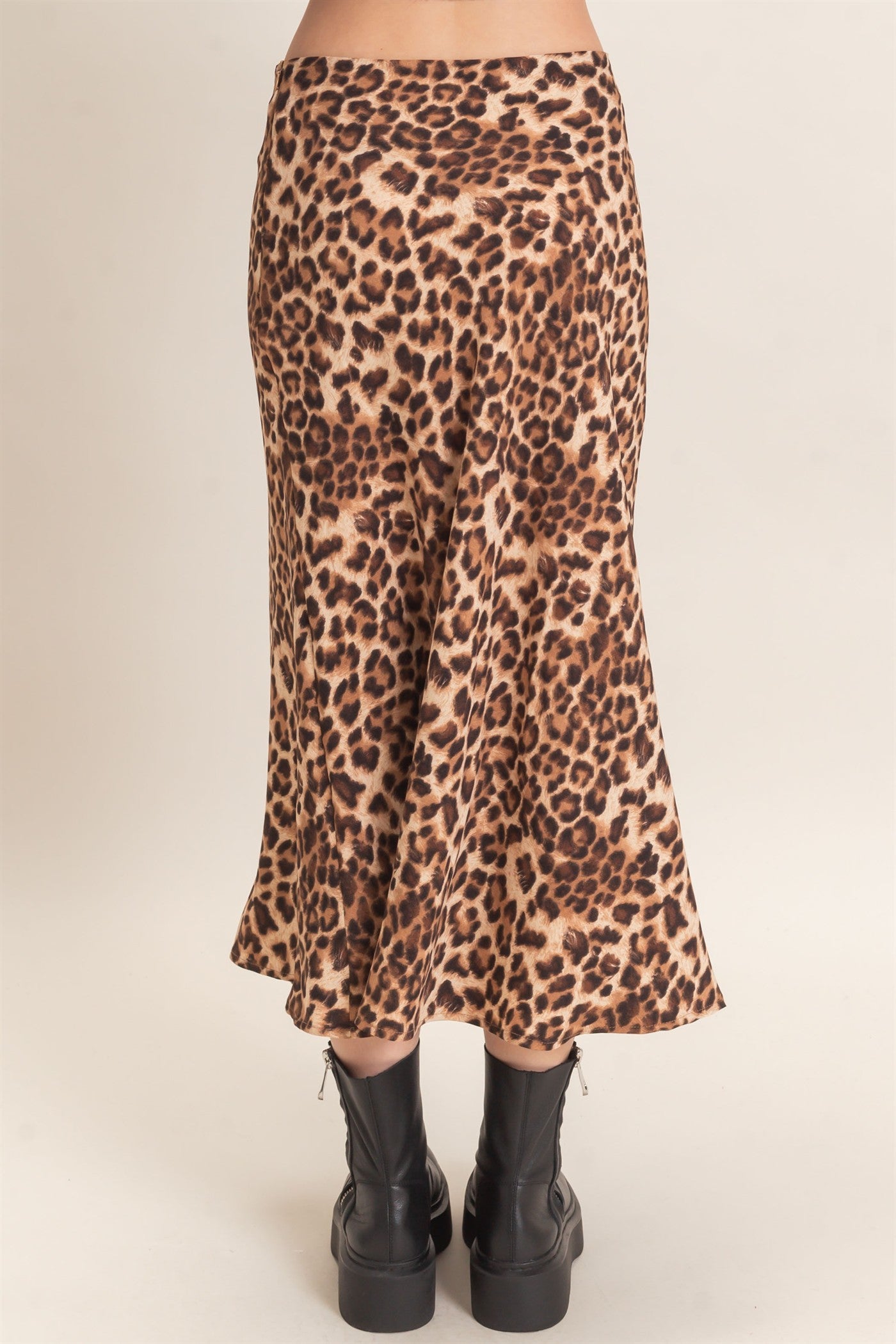 Wholesale Leopard Print Midi Skirt Skirts HF26F159 BROWN DOUBLE ZERO