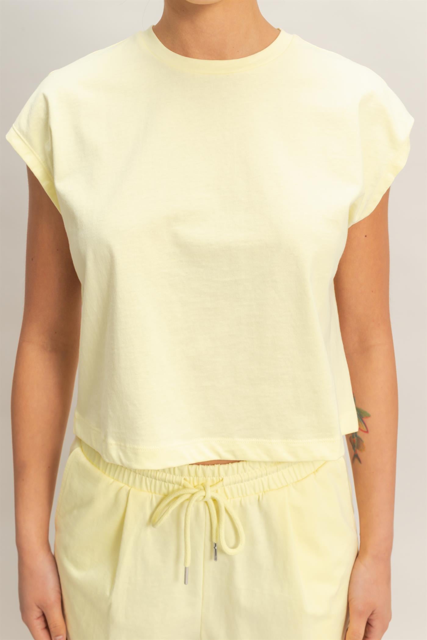 Wholesale Cap Sleeve Boxy Top And Shorts Set Clothing DZ26C543-SET PALE YELLOW DOUBLE ZERO