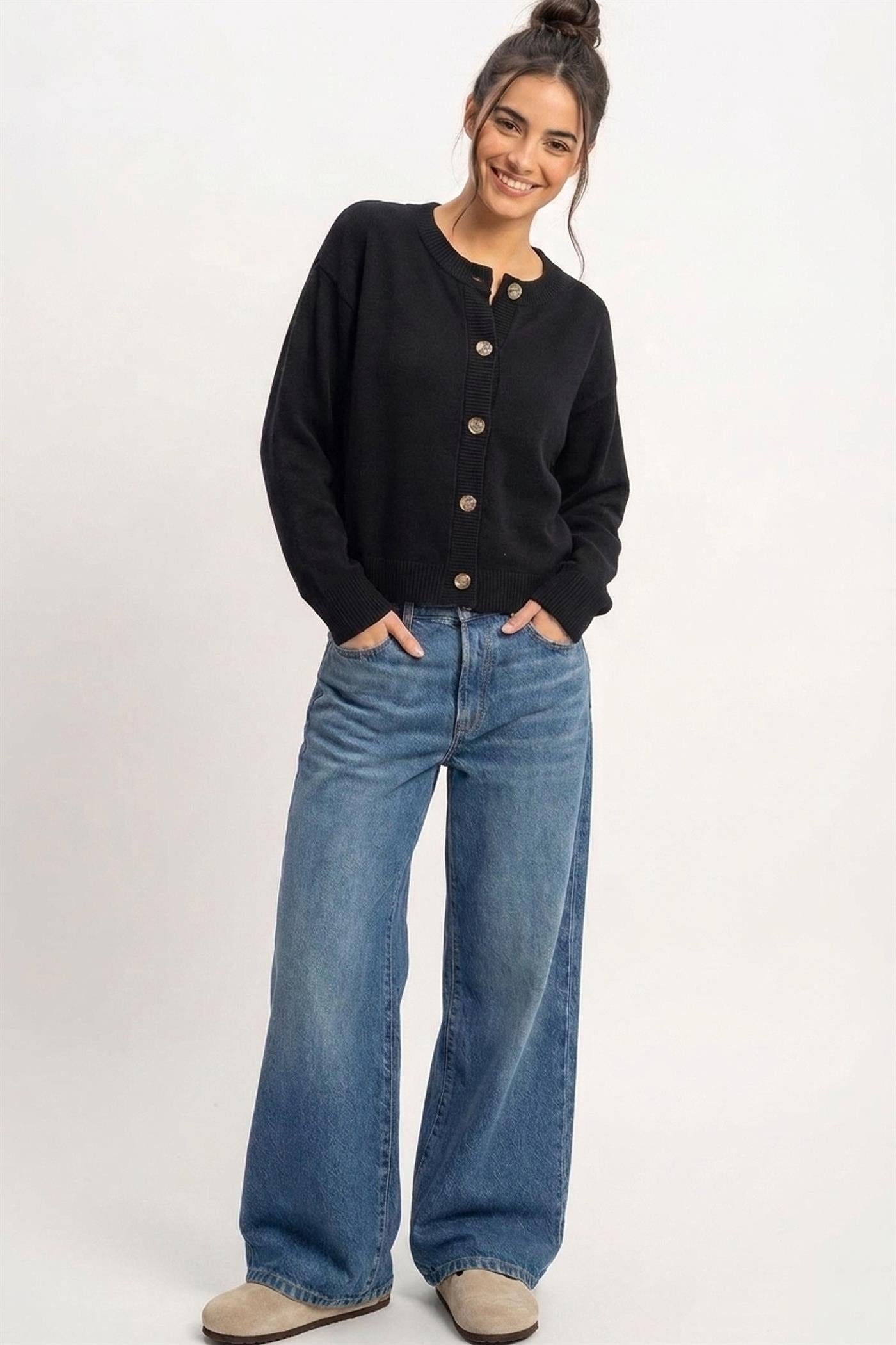 Wholesale Crew Neck Button Front Cardigan Cardigans DZ26E639 BLACK DOUBLE ZERO