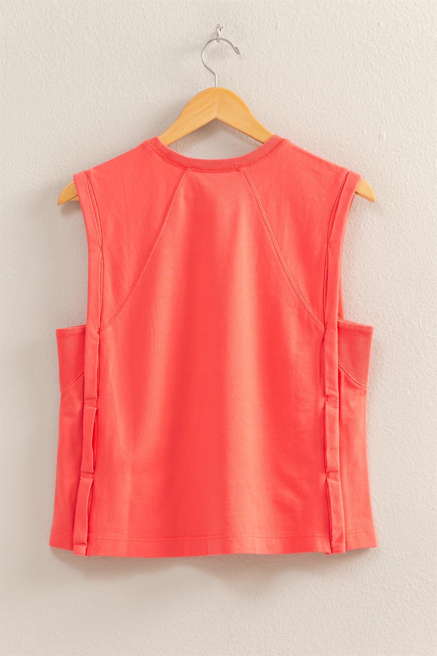 Wholesale Round Neck Sleeveless Boxy Top Clothing Tops DZ25C561 CORAL DOUBLE ZERO