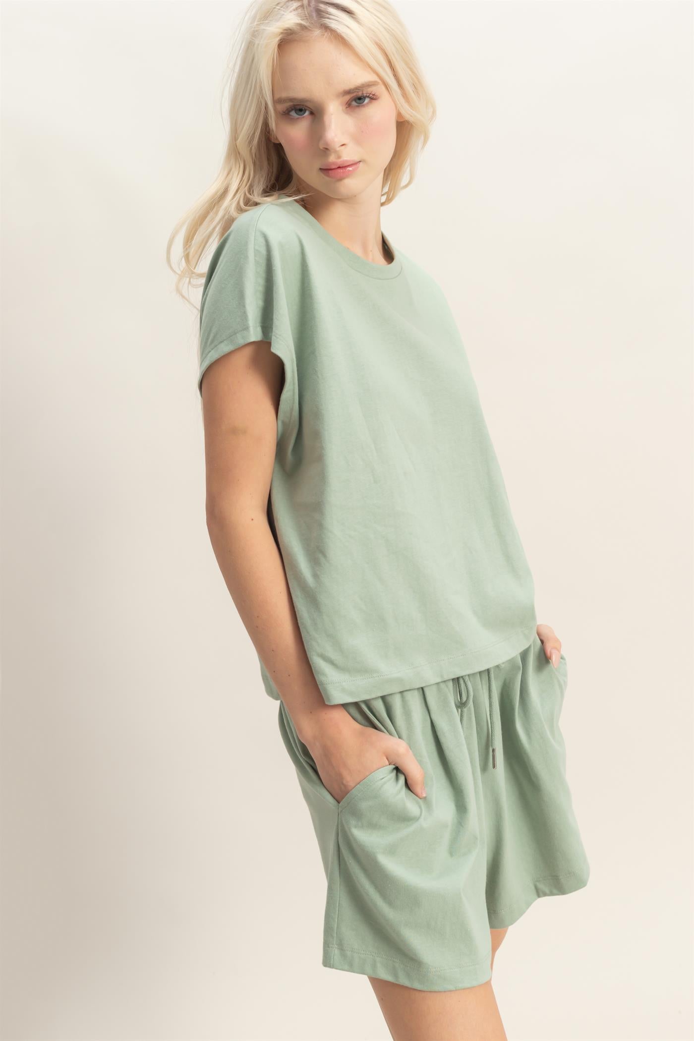 Wholesale Cap Sleeve Boxy Top And Shorts Set Clothing DZ26C543-SET SAGE GREEN DOUBLE ZERO
