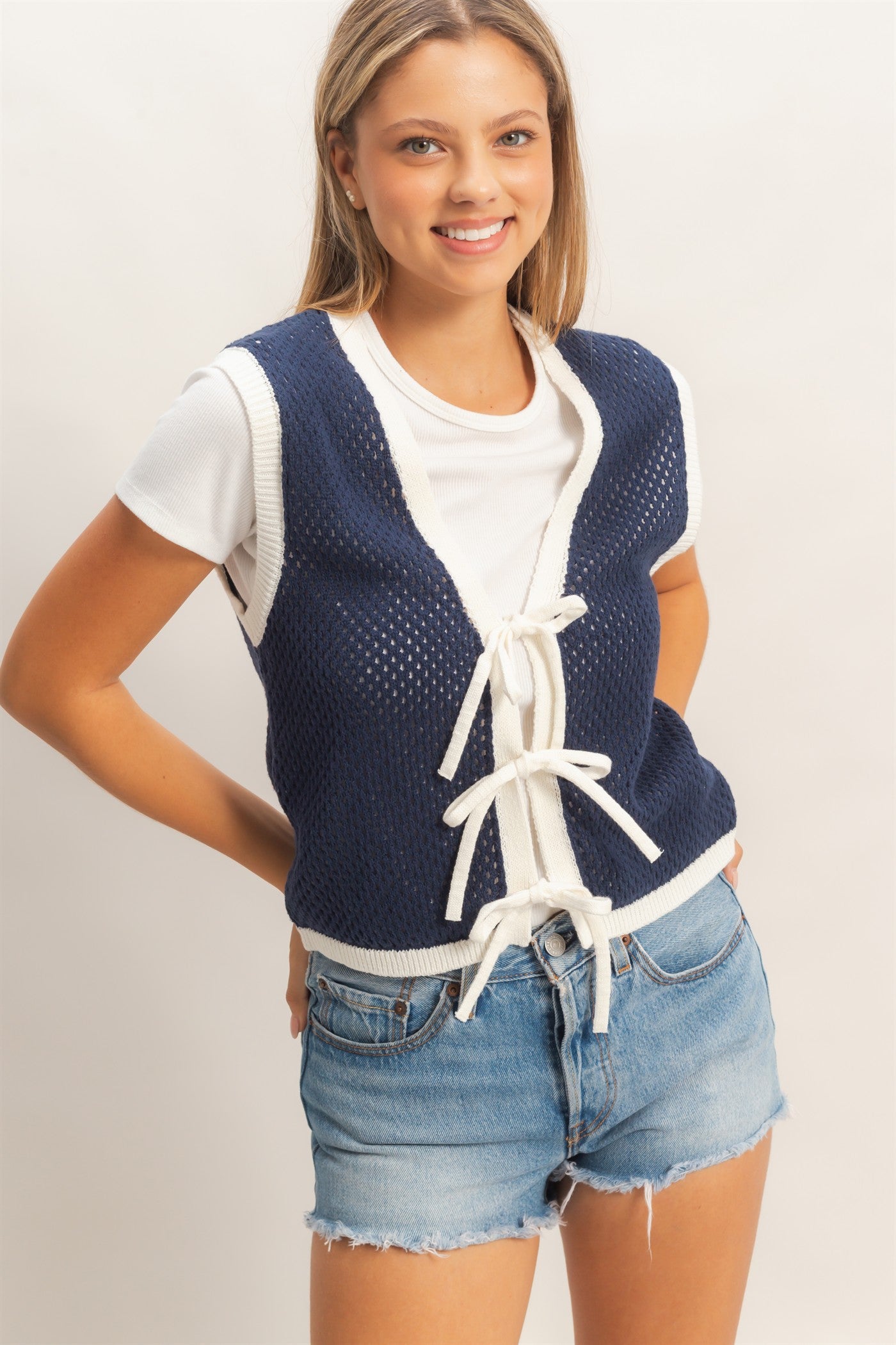 Wholesale Knit Vest With Tie Closure Sweaters HF26A238 NAVY/IVORY HYFVE