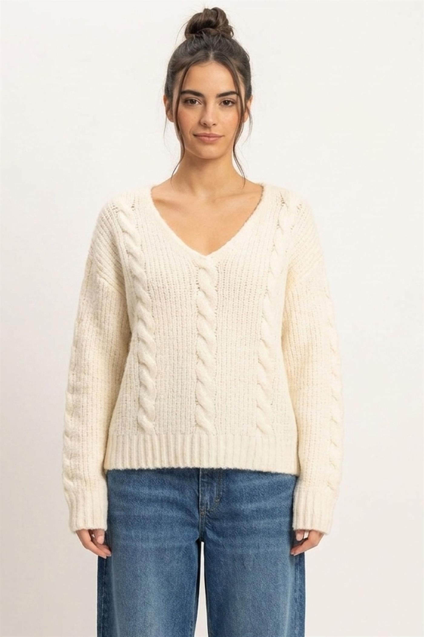 Wholesale Cable Knit V-Neck Sweater Sweaters DZ26E107 CREAM DOUBLE ZERO
