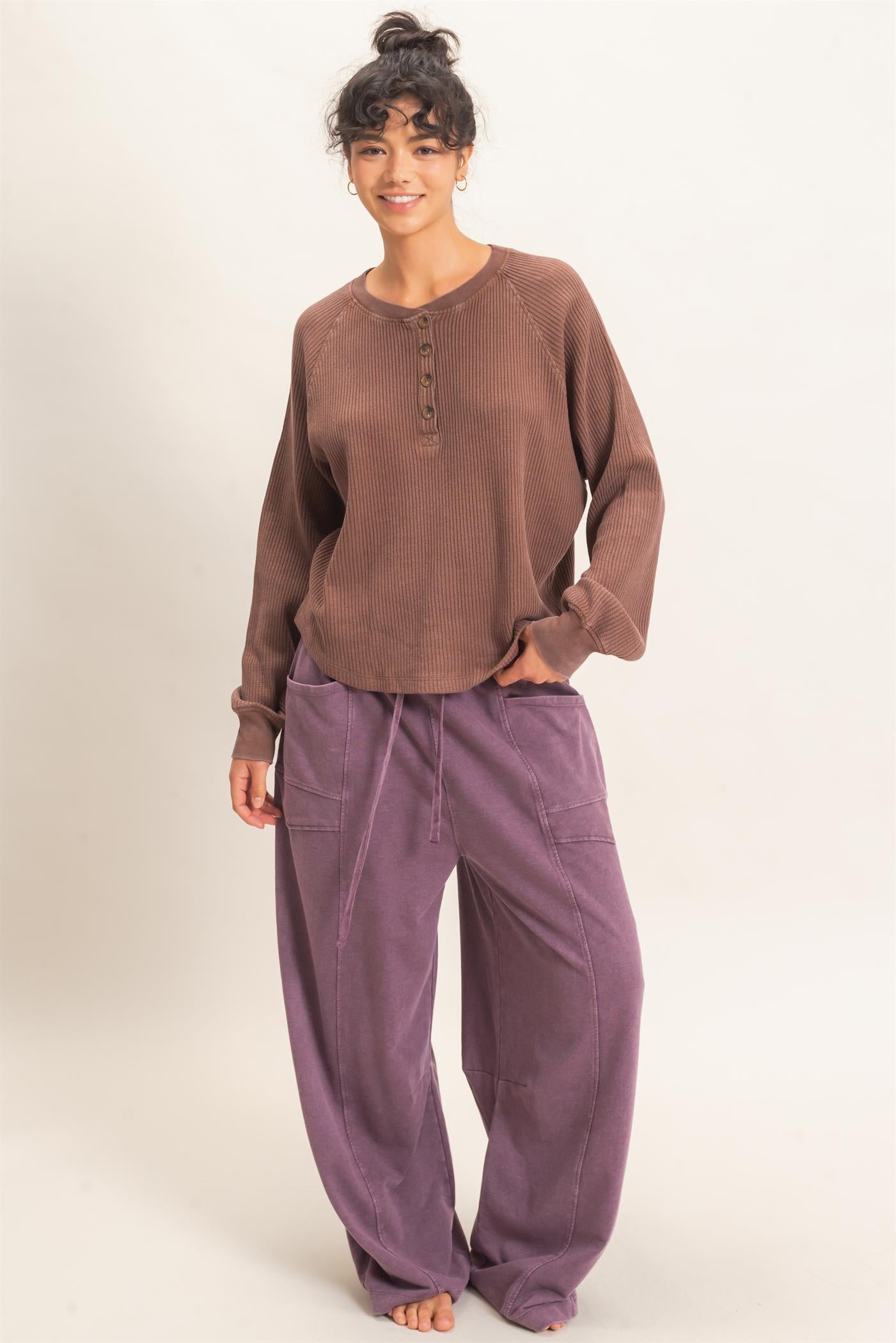 Wholesale Mineral Wash Waffle Knit Henley Top Sweatshirts DZ26E947 DARK BROWN DOUBLE ZERO