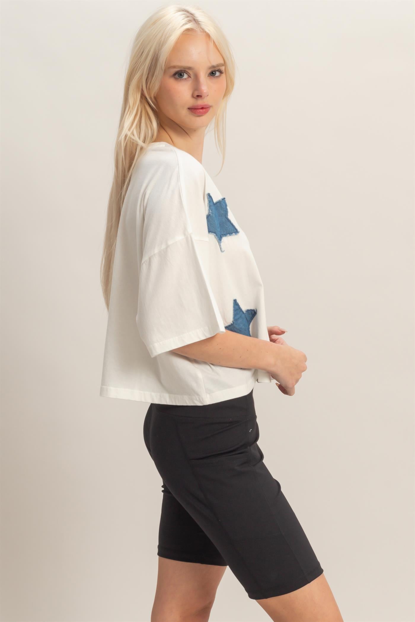 Wholesale Raw Edge Star Patch Top Clothing Tops DZ26C616 WHITE DOUBLE ZERO