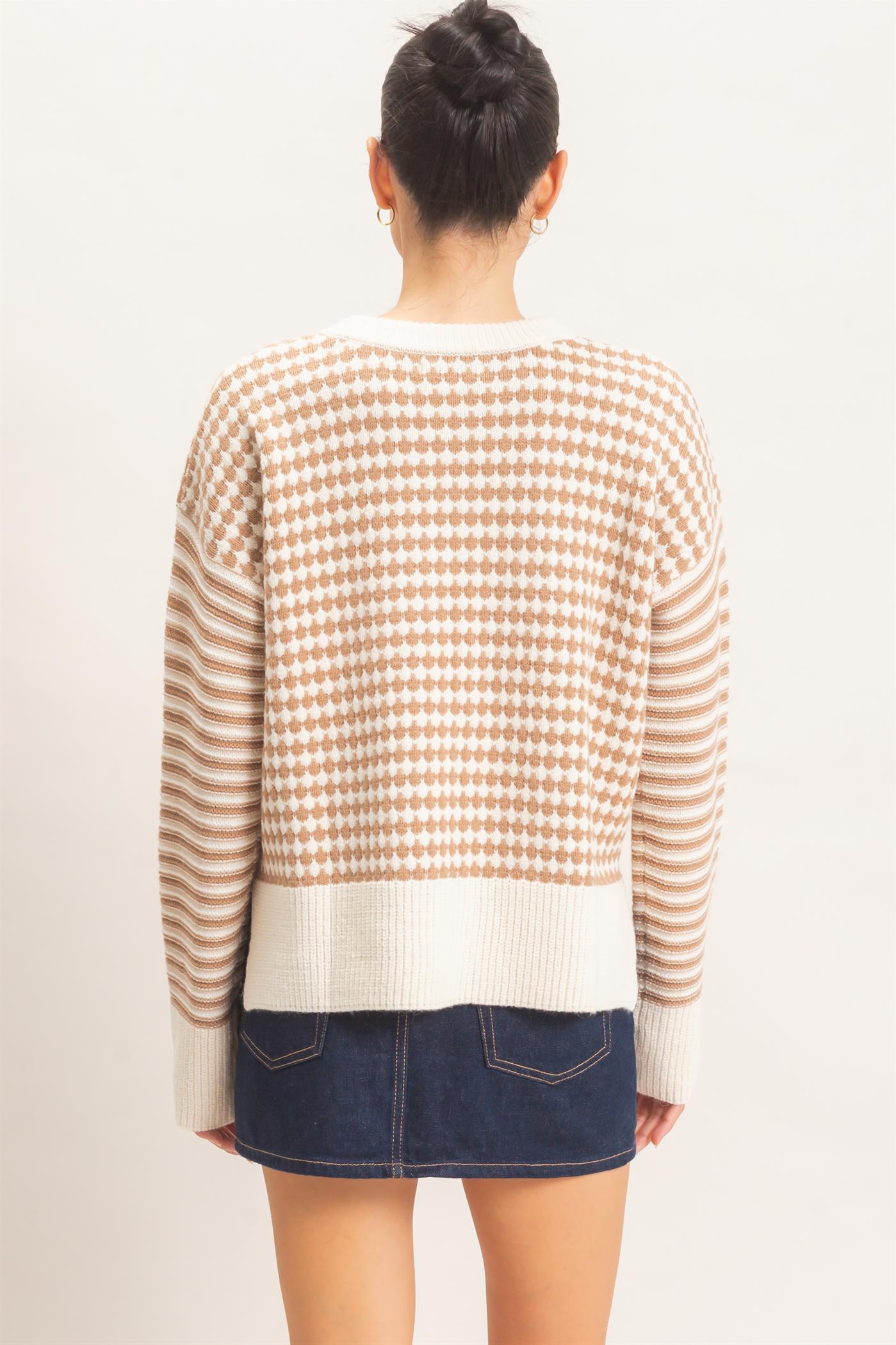 Wholesale Mixed Pattern Long Sleeve Sweater Sweaters HF26E821 TAUPE HYFVE