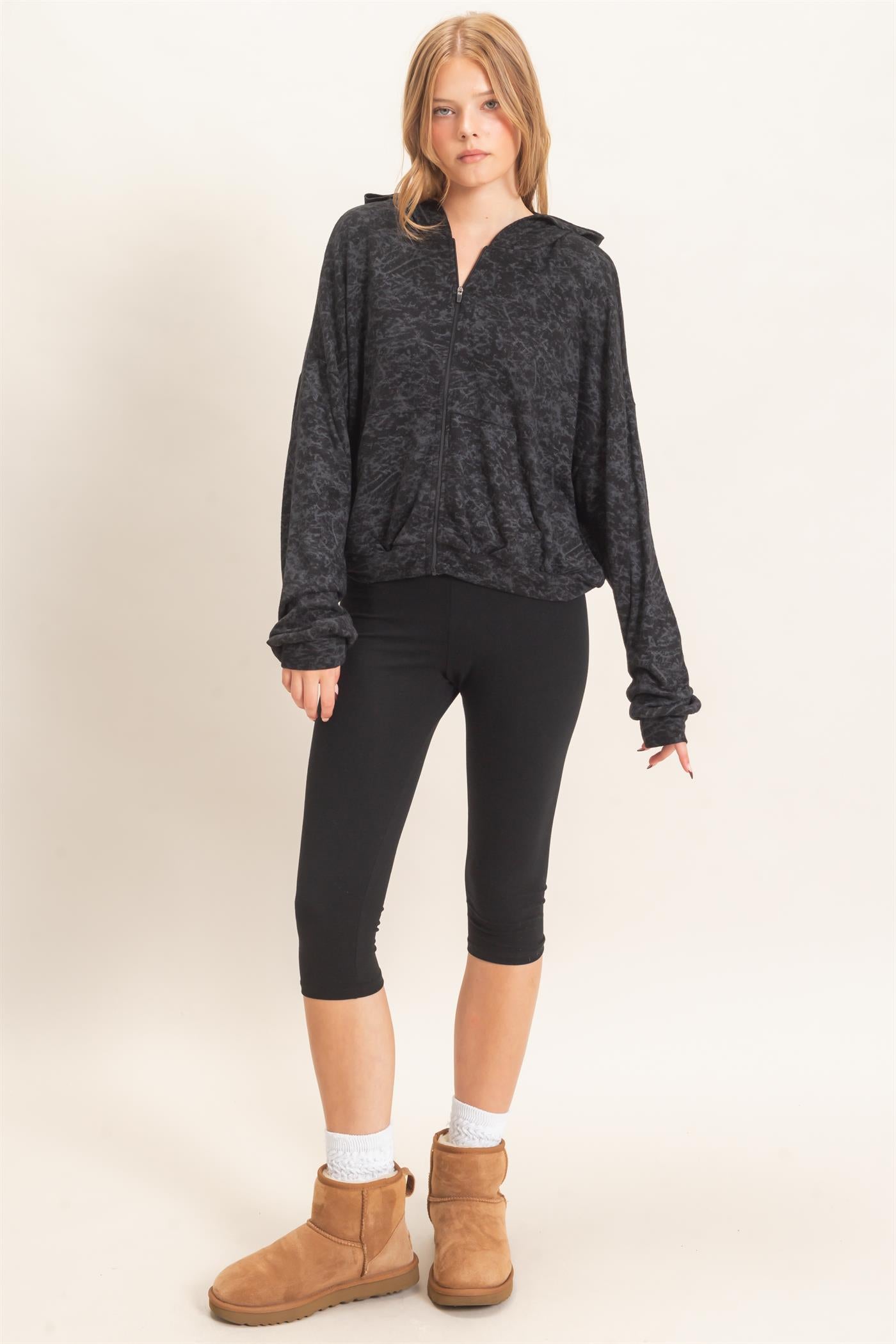 Wholesale Abstract Print Zip-Up Hoodie Hoodies HF26E735 BLACK HYFVE