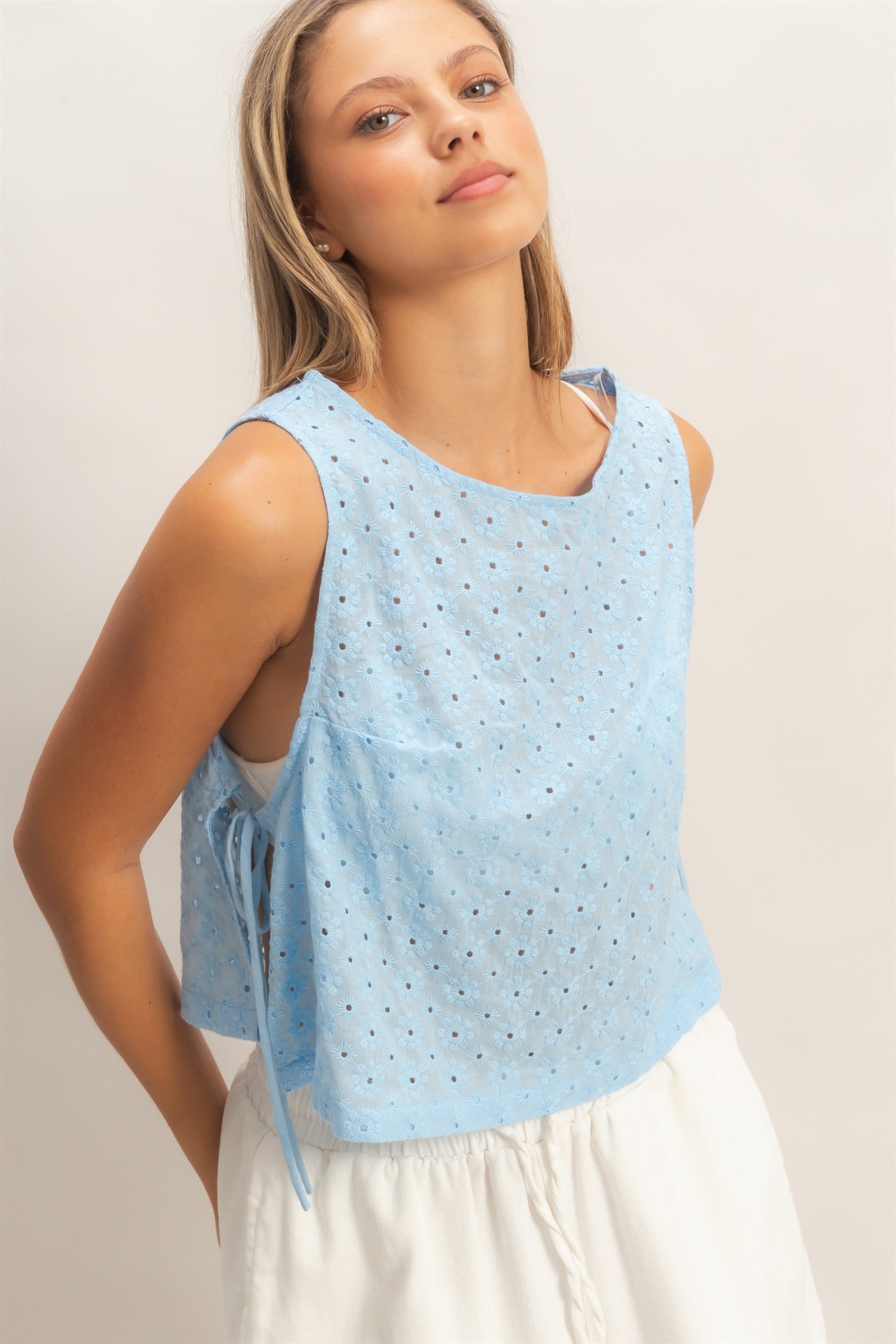 Wholesale Sleeveless Textured Top With Side Straps Clothing Tops HF26A242 SKY BLUE HYFVE