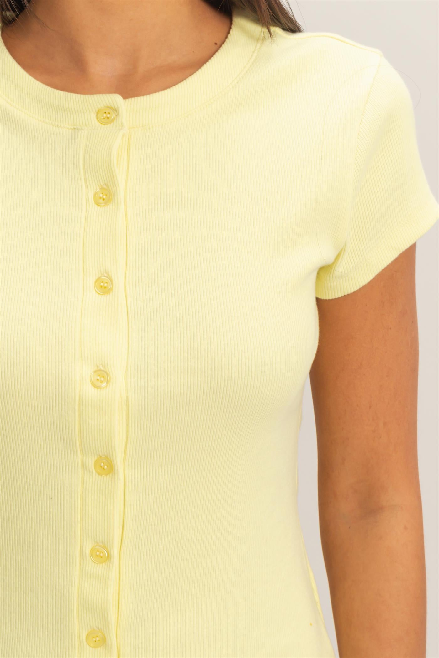 Wholesale Ribbed Button-Front Crew Neck Top Clothing Tops DZ26A727 PALE YELLOW DOUBLE ZERO