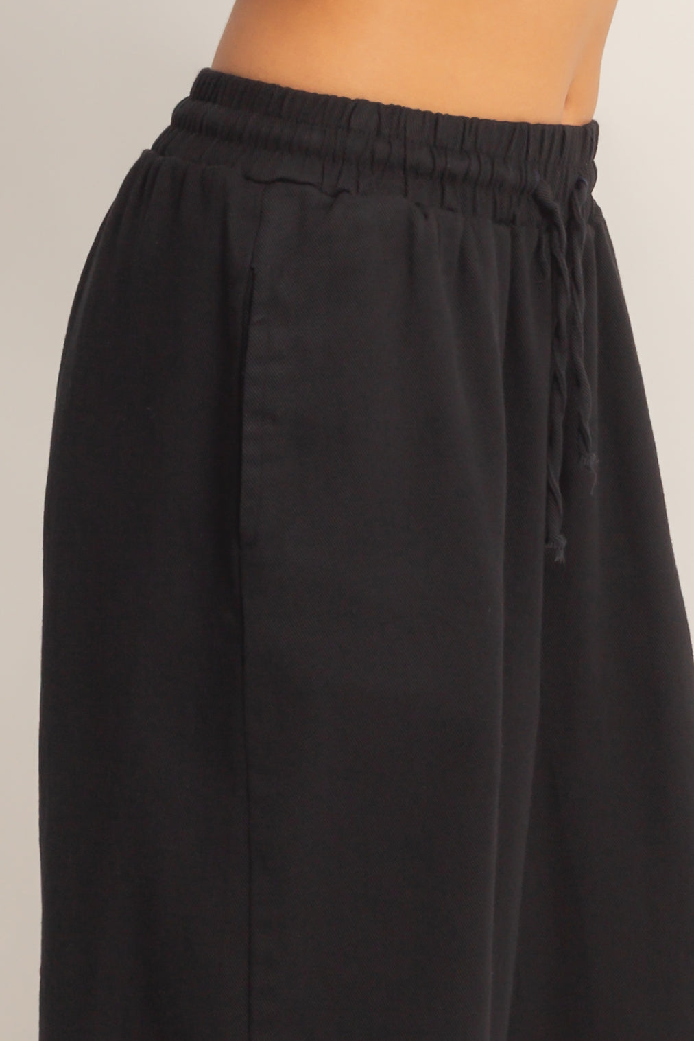 Wholesale Elastic Waistband Shorts Shorts HF26E445 BLACK HYFVE