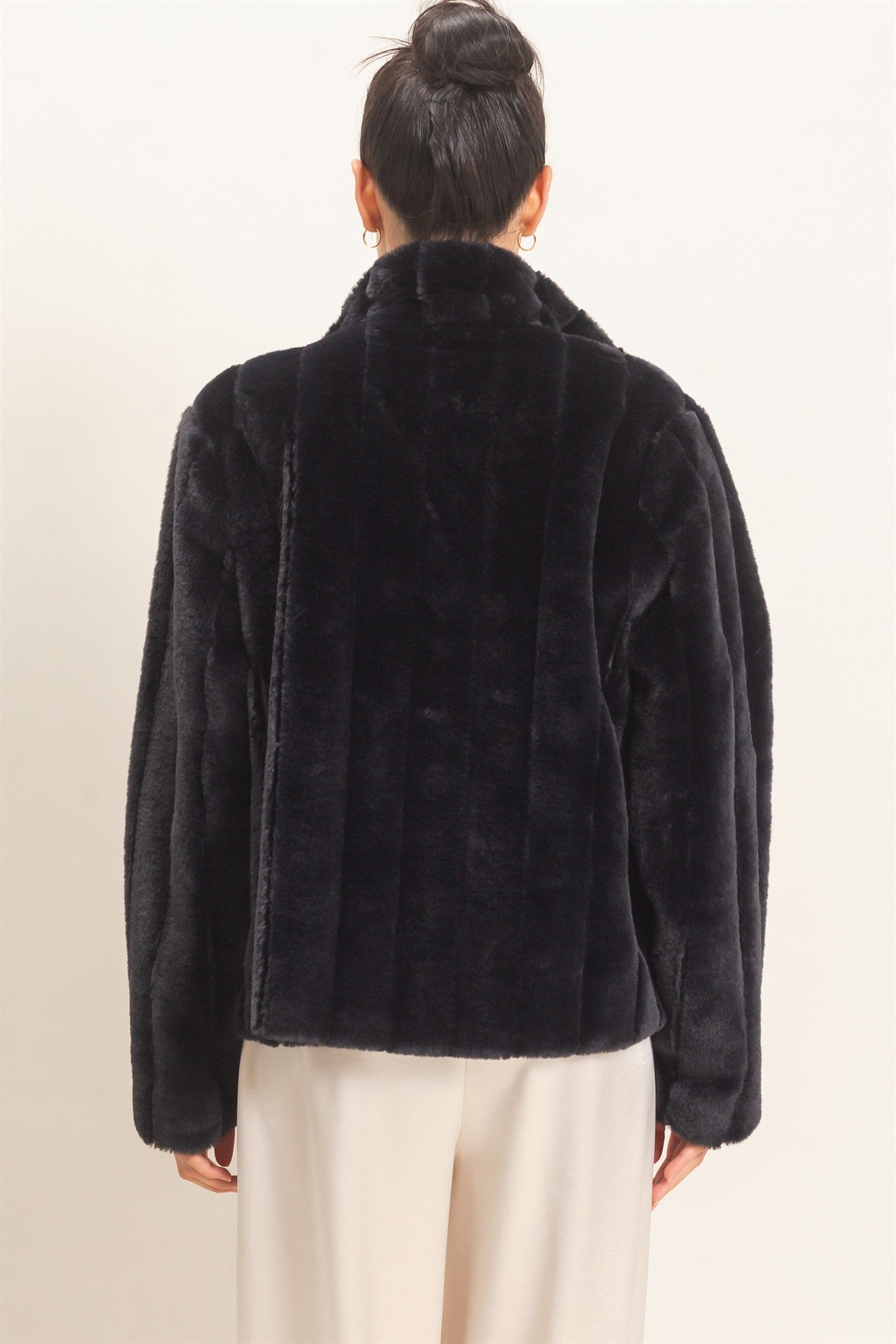 Wholesale Faux Fur Jacket Coats & Jackets HF26F203 BLACK HYFVE