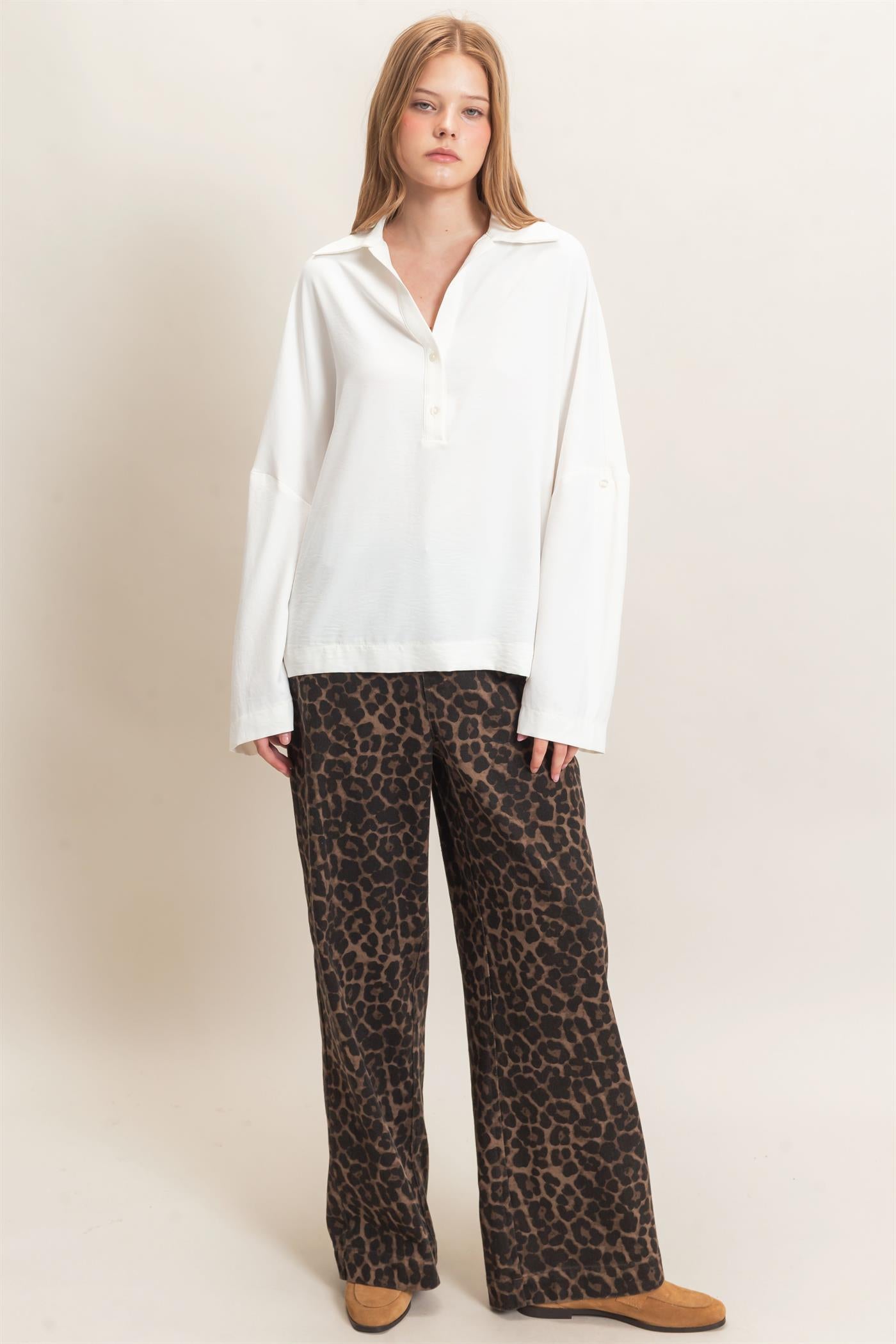 Wholesale Buttoned Collar Split Sleeve Top Clothing Tops HF26F071 OFF WHITE HYFVE