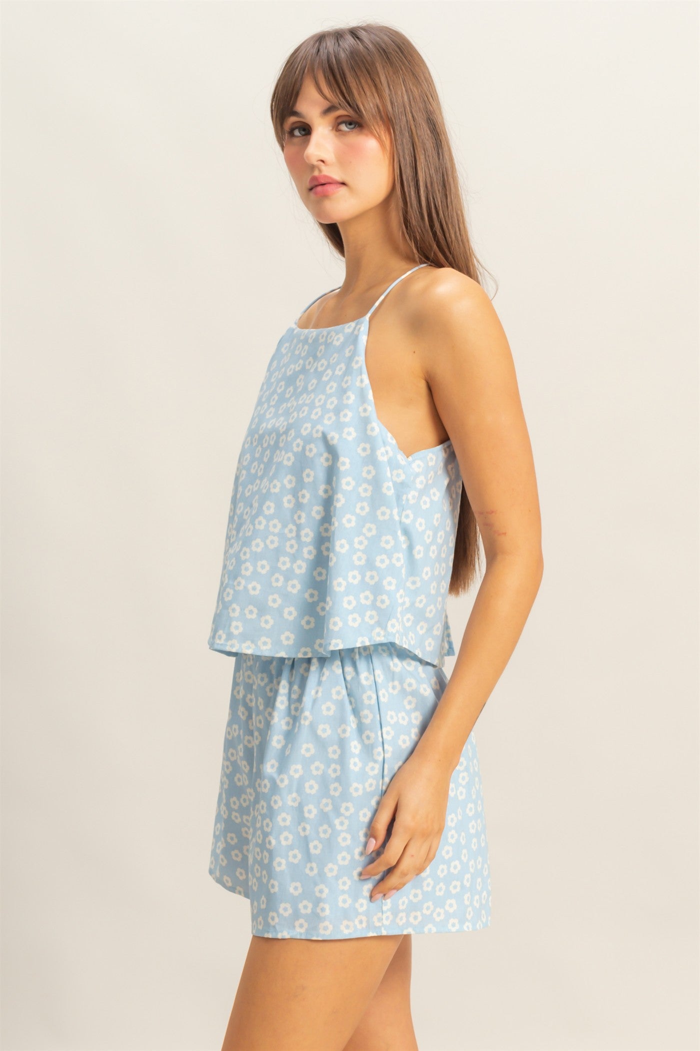 Wholesale Ditsy Print Halter Neck Open Back Romper Clothing HF25E128 BLUE HYFVE