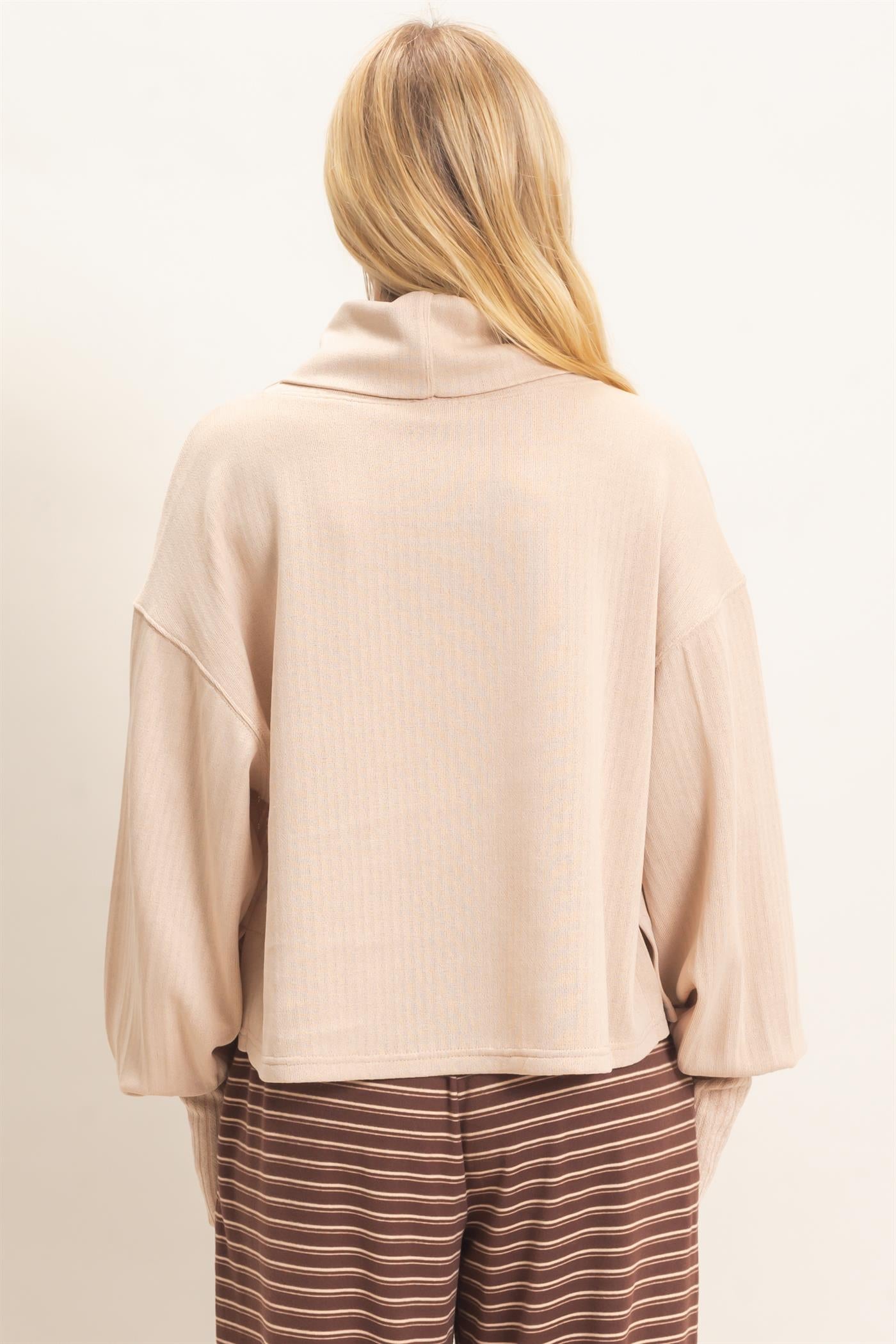 Wholesale Loose Turtleneck Long Sleeve Top Clothing Tops HF26F258 BEIGE HYFVE