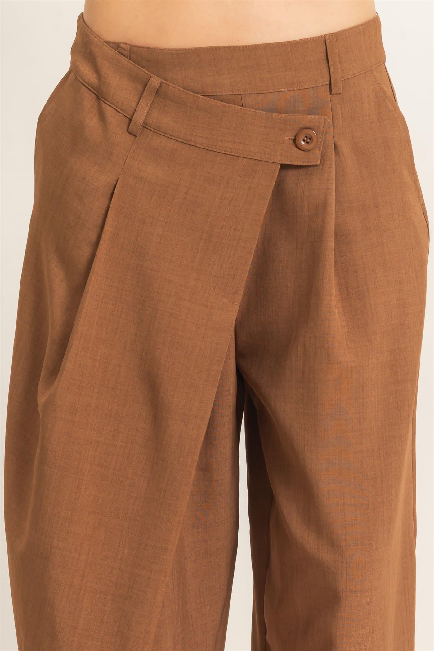 Wholesale Asymmetrical Overlap Pleated Pant Pants HF26C885 BROWN HYFVE