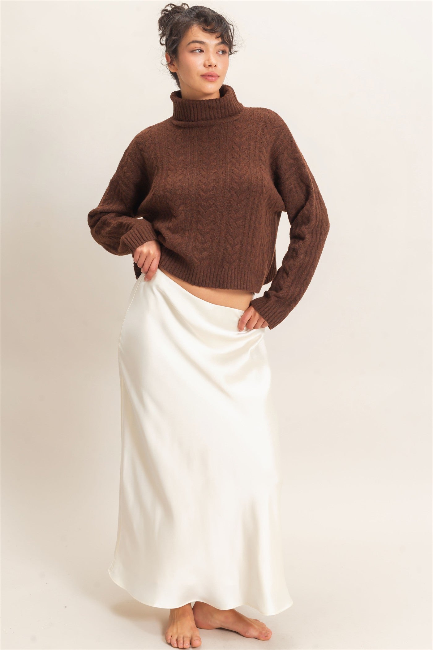 Wholesale Satin Maxi Skirt Skirts DZ26C970 CREAM DOUBLE ZERO