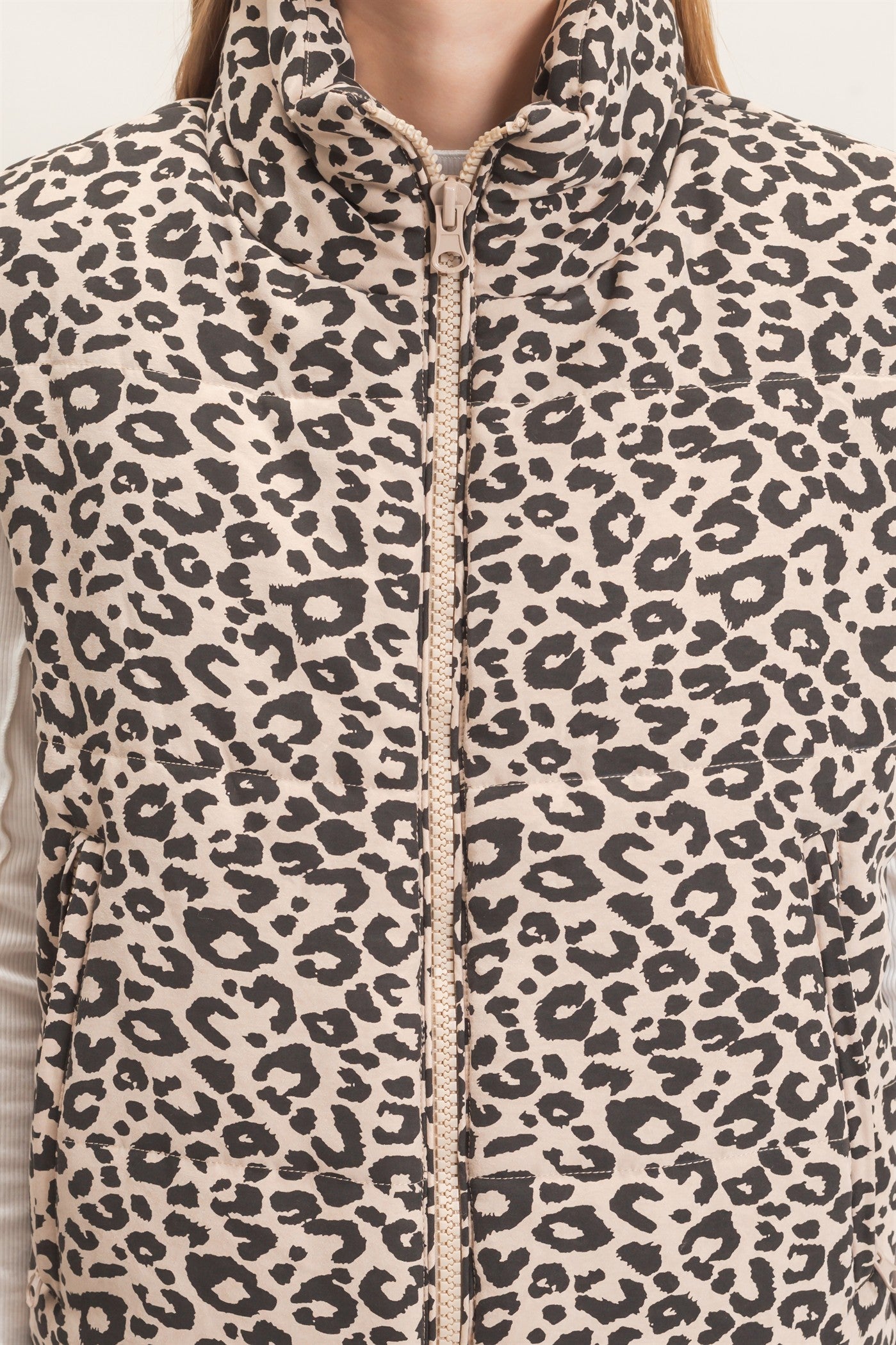 Wholesale Leopard Quilted Zip Up Puffer Vest Outerwear HF26F205 KHAKI HYFVE