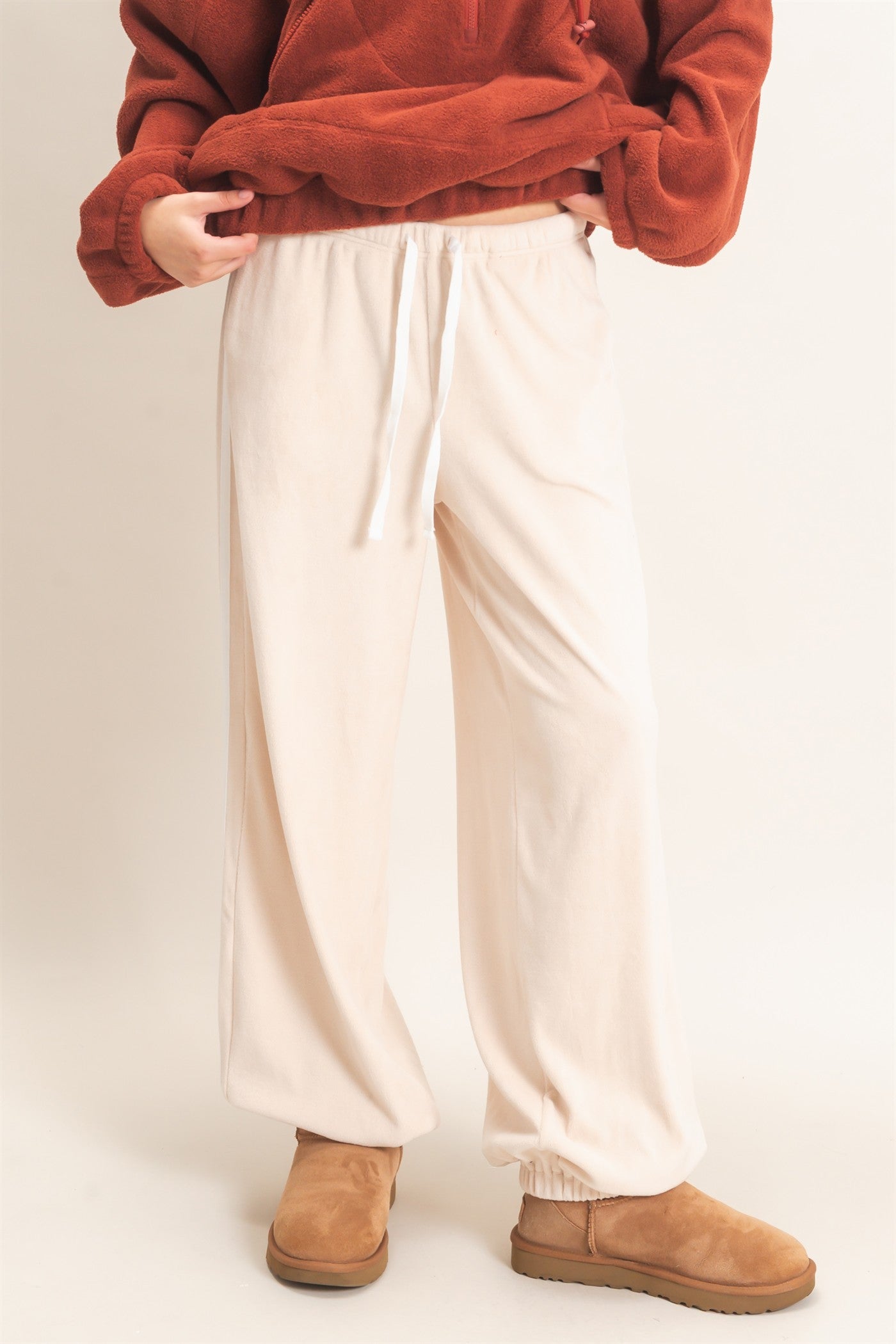 Wholesale Drawstring Waist Jogger Pants Joggers HF26E424-D CREAM HYFVE