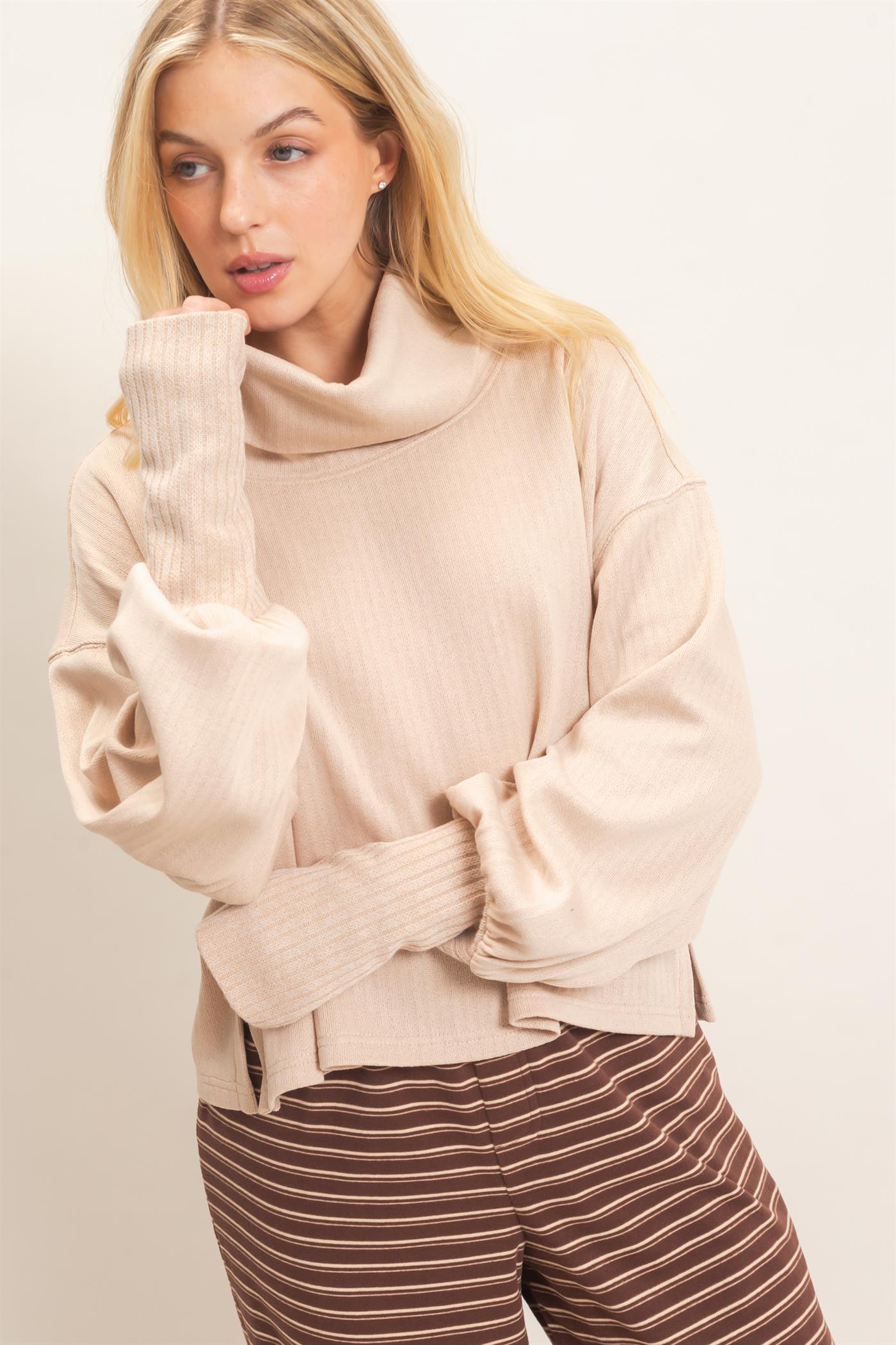 Wholesale Loose Turtleneck Long Sleeve Top Clothing Tops HF26F258 BEIGE HYFVE