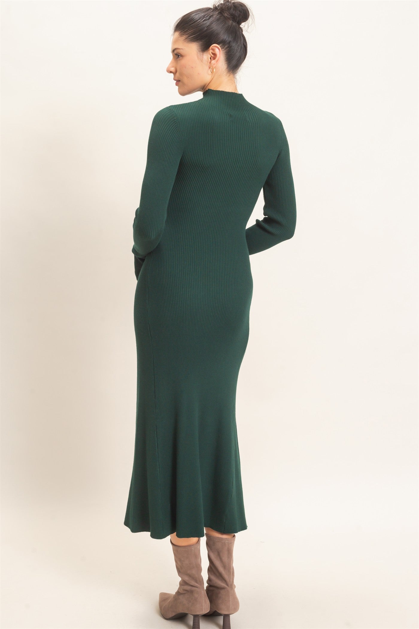 Wholesale Ribbed Mock Neck Long Sleeve Midi Dress Dresses HF26F156-D H.GREEN HYFVE