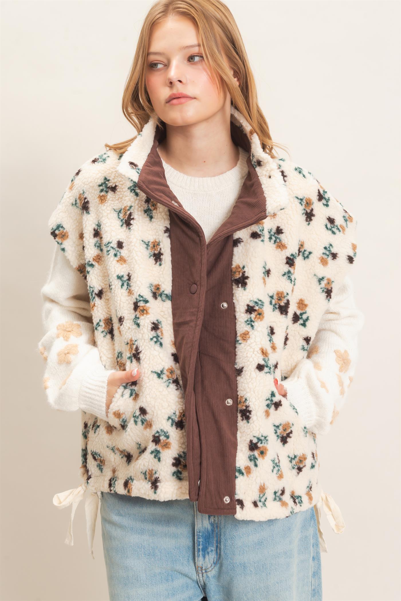 Wholesale Floral Sherpa Vest With Corduroy Vests HF26F073 BROWN HYFVE