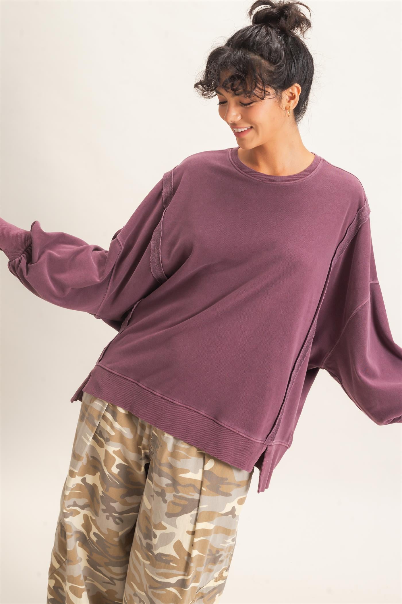 Wholesale Pigment  Dye Oversized Raw Edge Sweatshirt Sweatshirts DZ26C737 DARK CHERRY DOUBLE ZERO