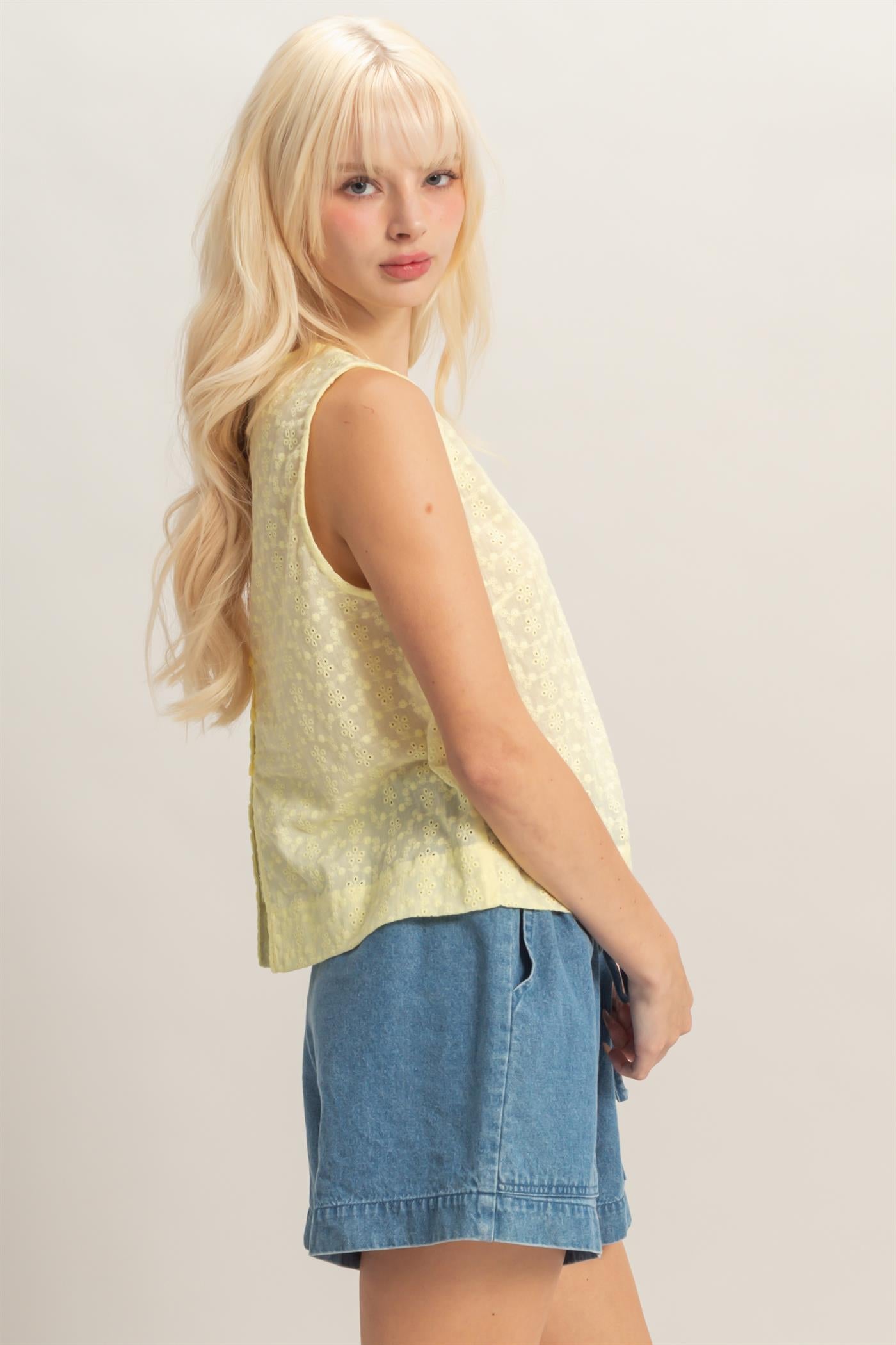 Wholesale Eyelet Sleeveless Top With Back Buttons Clothing Tops DZ26C541 PALE YELLOW DOUBLE ZERO