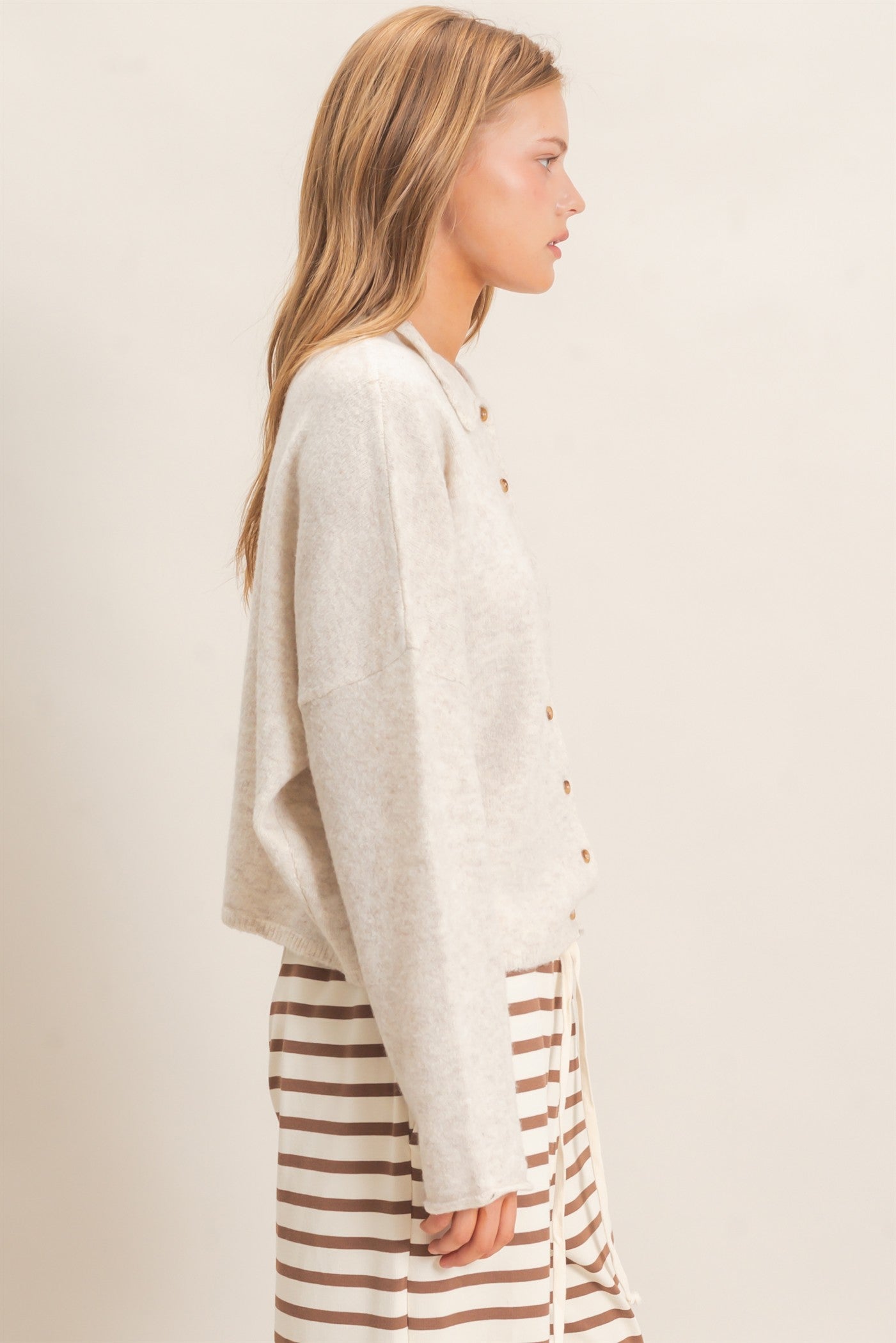 Wholesale Button-Up Collared Sweater Cardigan Cardigans HF26E039 OATMEAL HYFVE