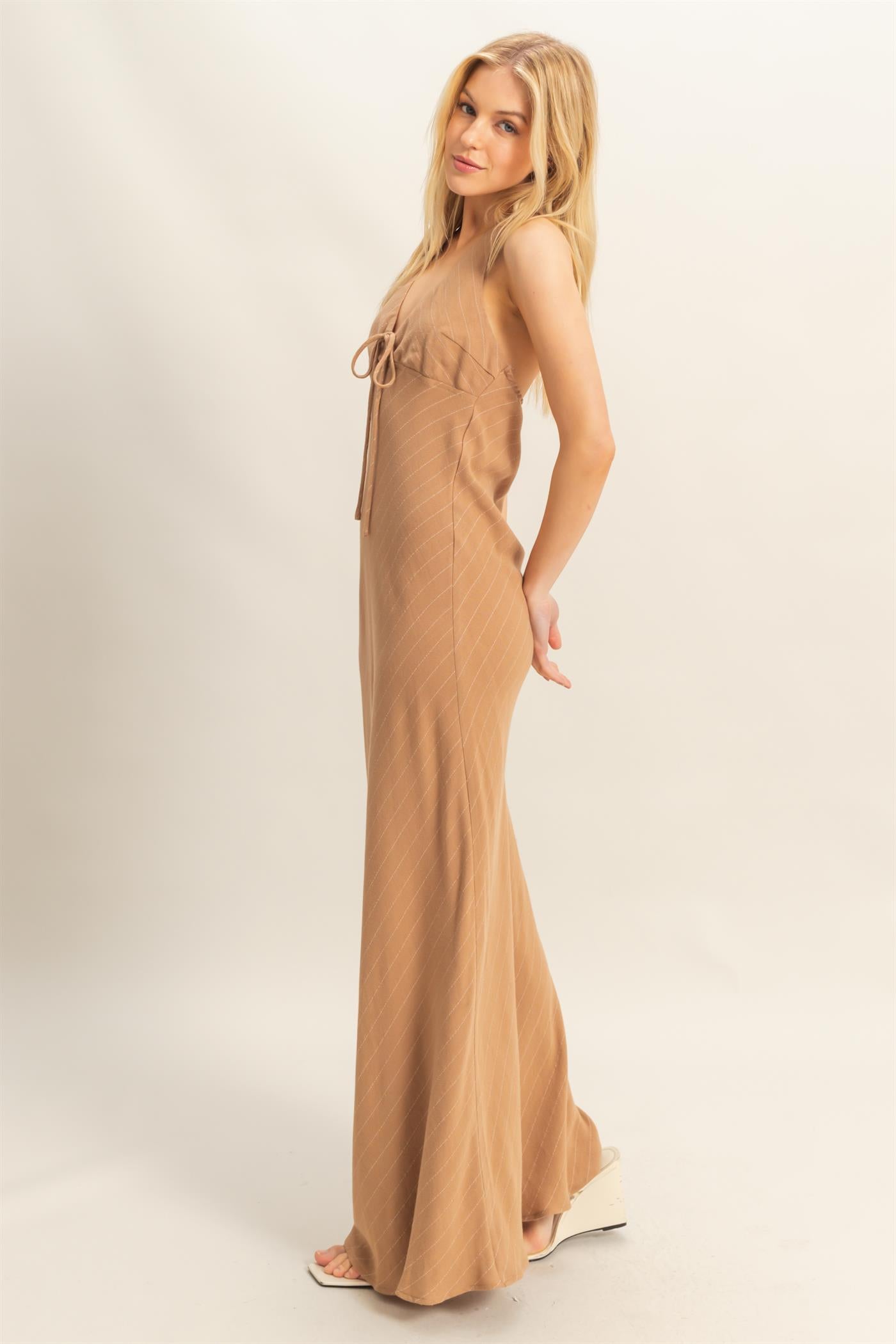 Wholesale Striped Halter Neck Linen Maxi Dress Dresses HF25C373 TAUPE HYFVE