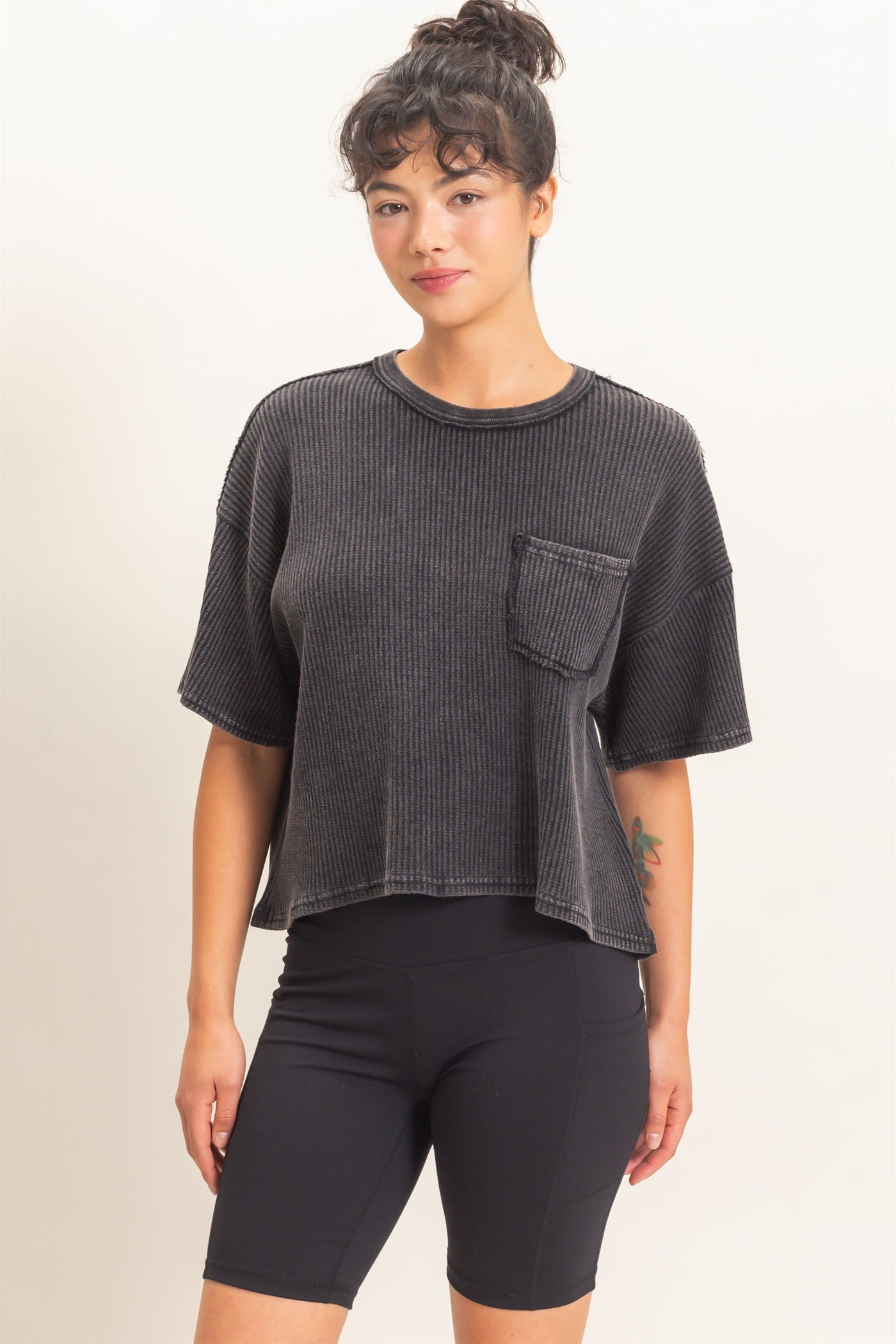 Wholesale Mineral Wash Waffle Knit Pocket Top Clothing Tops DZ26E222 BLACK DOUBLE ZERO