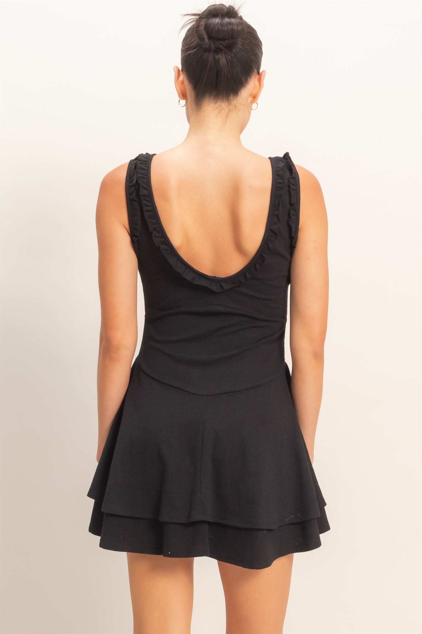 Wholesale Ruffled Scoop Neck Dress Dresses HF26A561 BLACK HYFVE