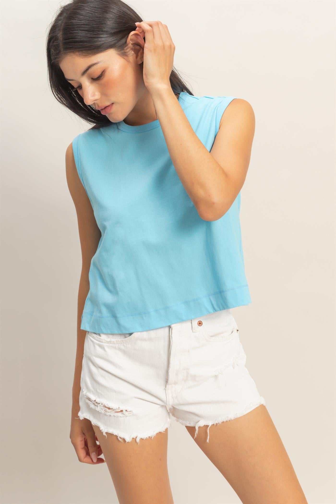 Wholesale Sleeveless Crew Neck Top With Back Pleats Clothing Tops DZ26A999 BLUE DOUBLE ZERO