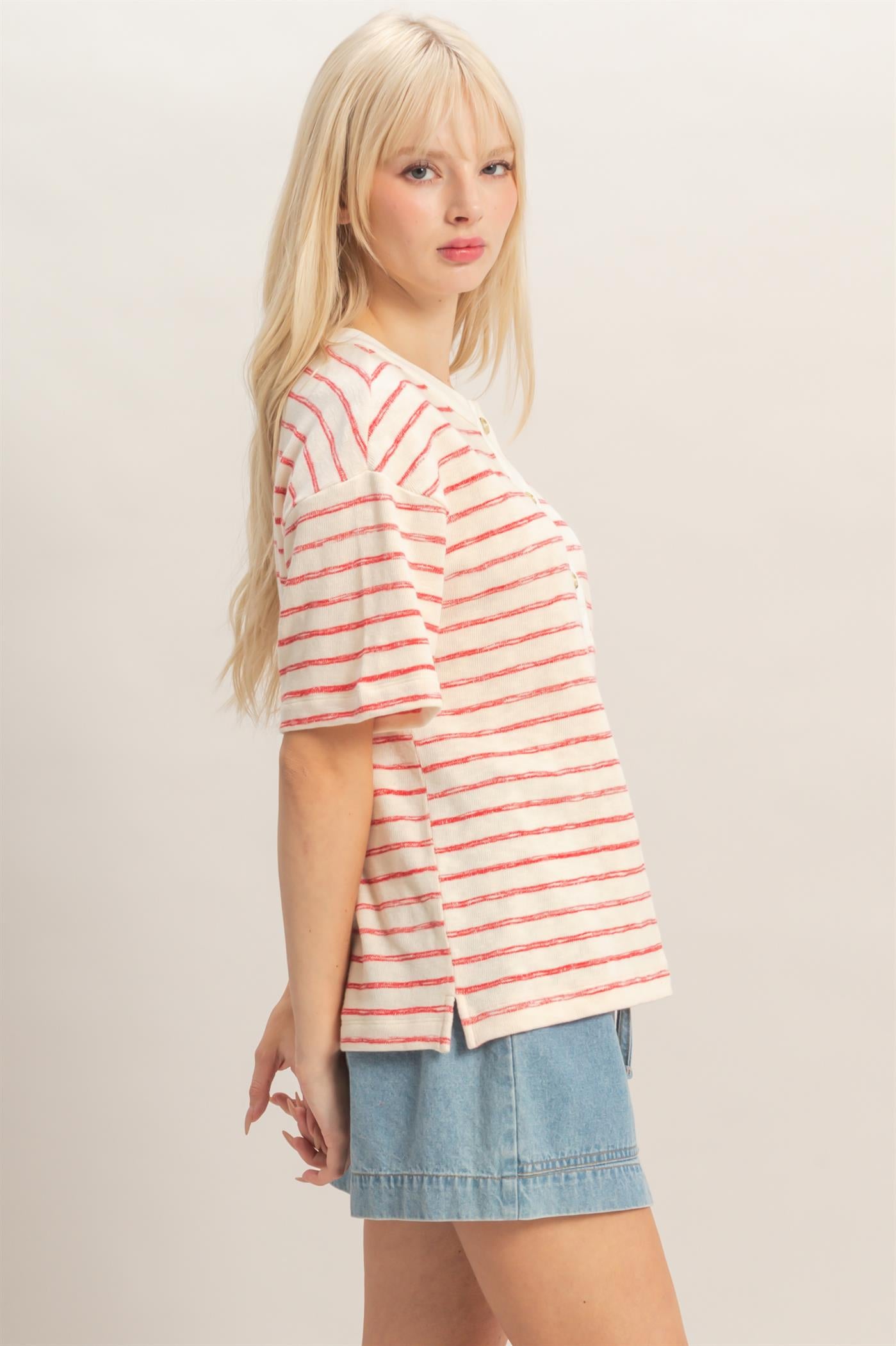 Wholesale Striped Short Sleeve Henley Top Clothing Tops DZ26A653 RED DOUBLE ZERO
