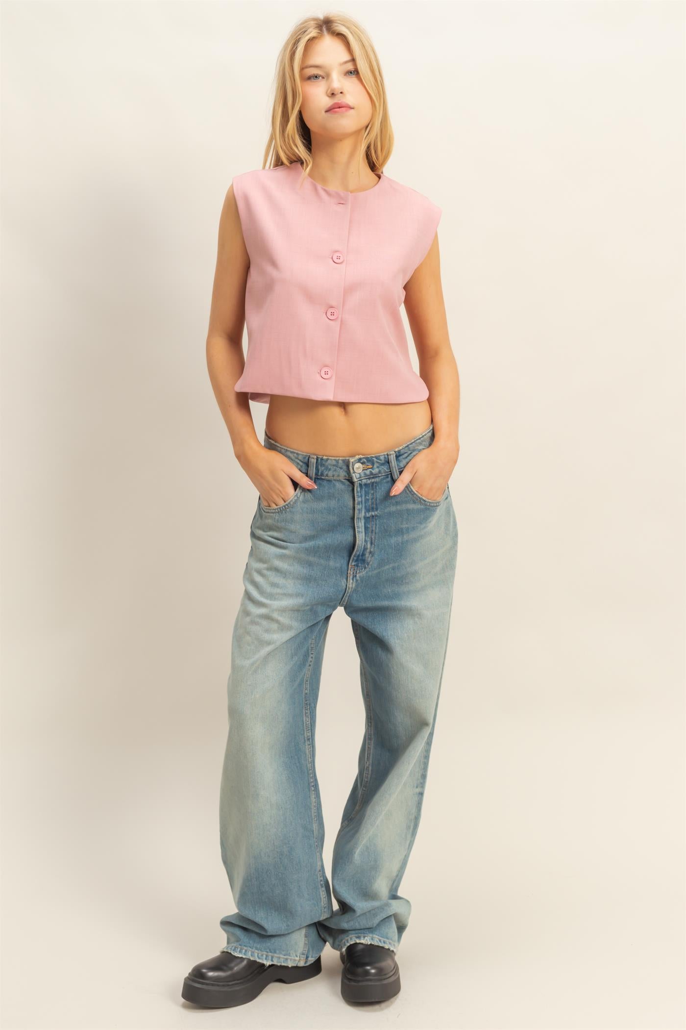 Wholesale Sleek Sleeveless Vest Top Clothing Tops HF25E489 ROSE HYFVE