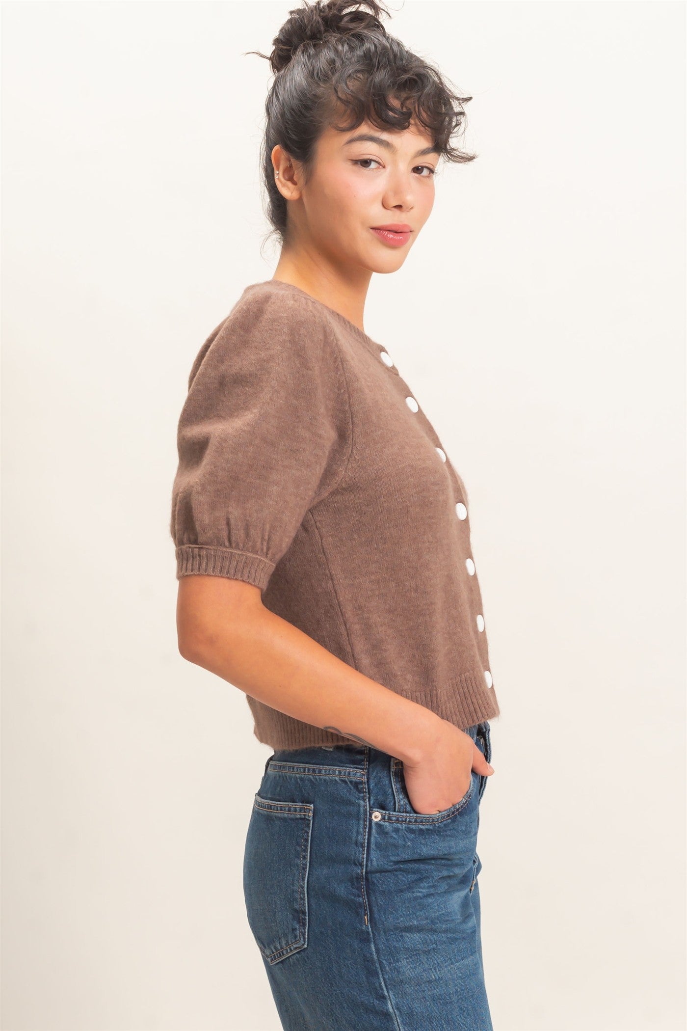 Wholesale Button Front Puff Short Sleeve Cardigan Cardigans DZ26C960 ASH BROWN DOUBLE ZERO