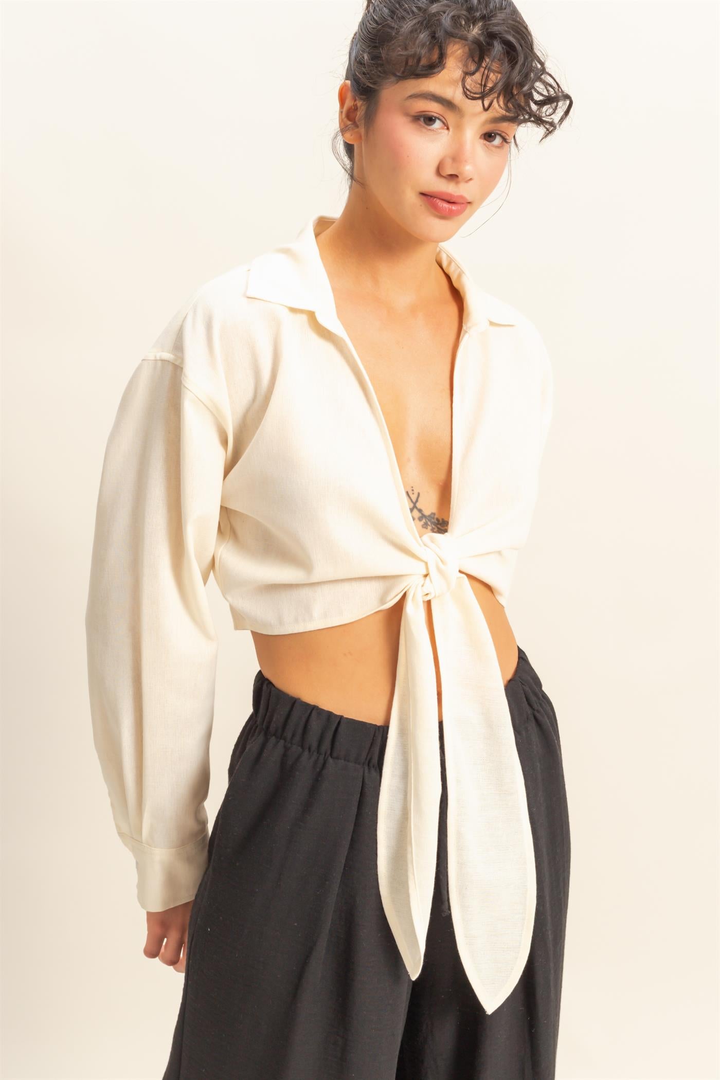 Wholesale Sand Washed Tie Front Crop Top Blouses DZ24C963 WHITE DOUBLE ZERO