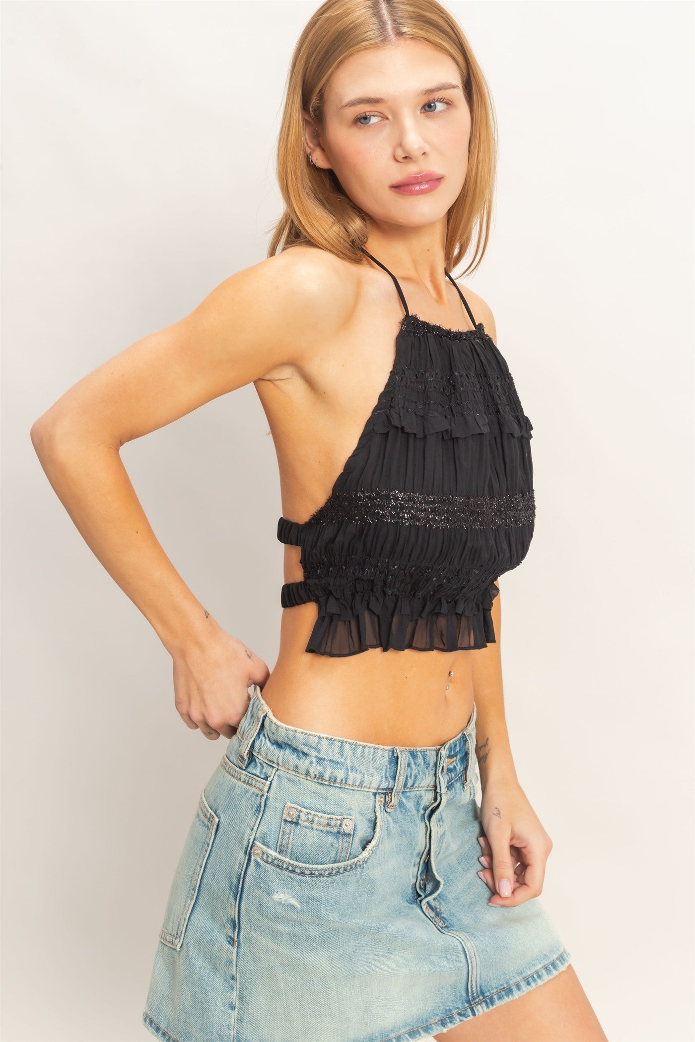 Wholesale Ruffled Halter Neck Top Clothing Tops HF25E834 BLACK HYFVE