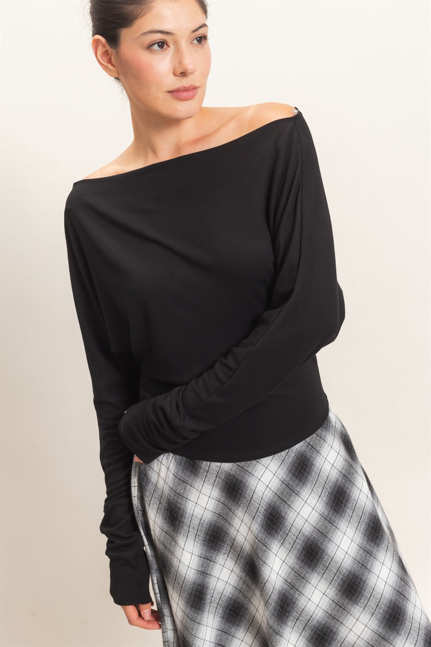 Wholesale Wide Boat Neck Dolman Sleeve Top Shirts HF26C883 BLACK HYFVE