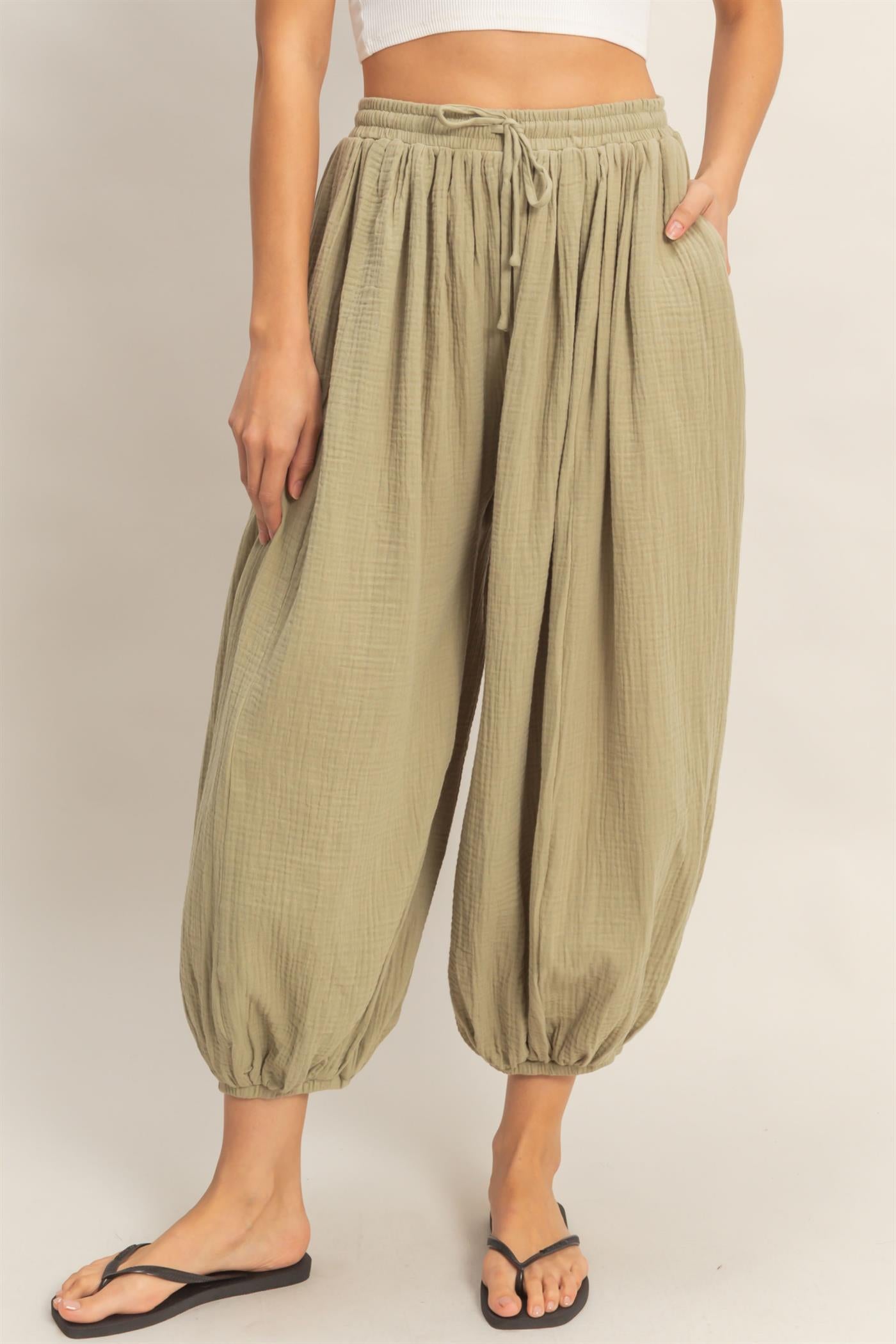 Wholesale Gauzed Elastic Waist Balloon Joggers Pants Pants HF26C320 LIGHT OLIVE HYFVE