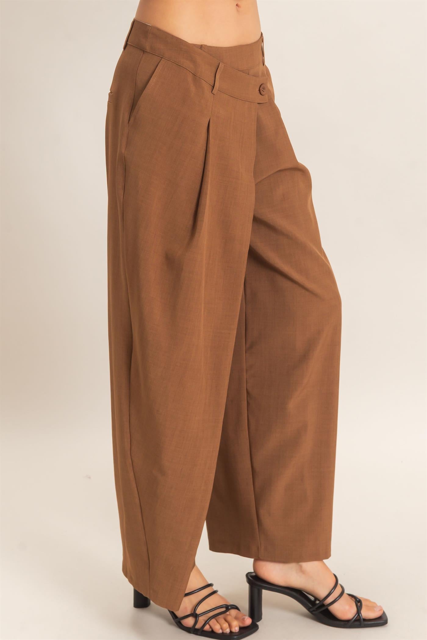 Wholesale Asymmetrical Overlap Pleated Pant Pants HF26C885 BROWN HYFVE