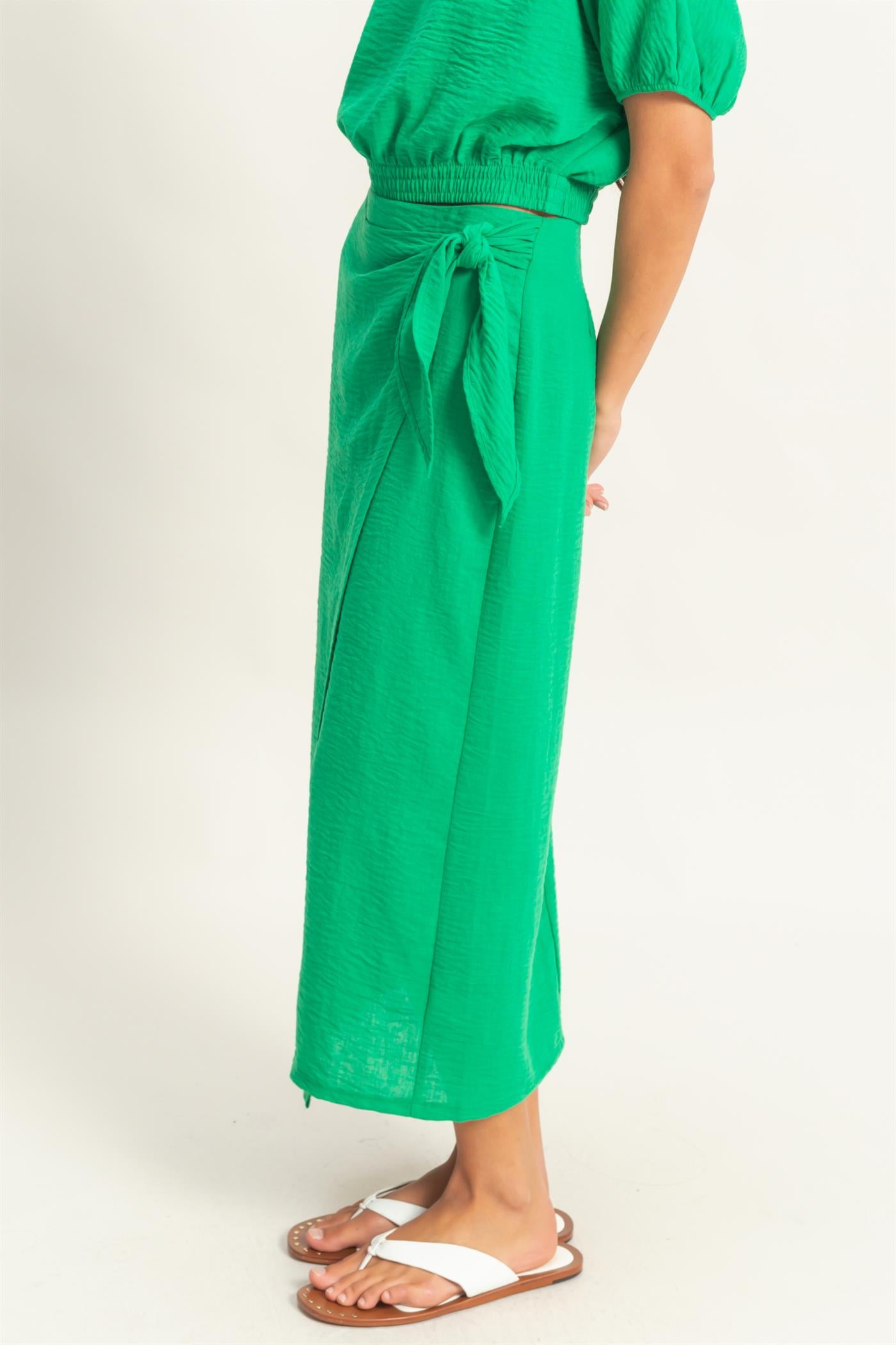 Wholesale High Waist Crinkle Woven Maxi Skirt Skirts DZ25C511 GREEN DOUBLE ZERO