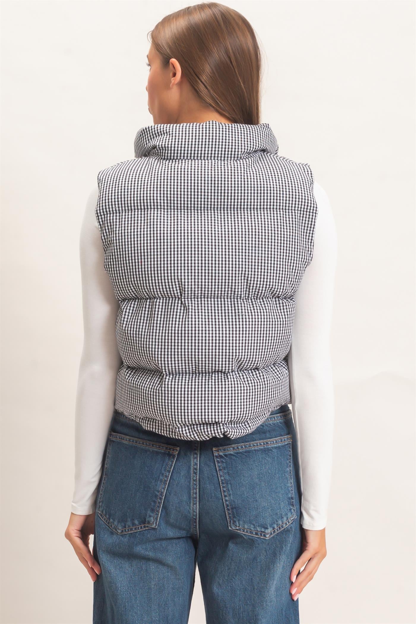 Wholesale Gingham Puffer Vest Vests DZ26F309 BLACK DOUBLE ZERO