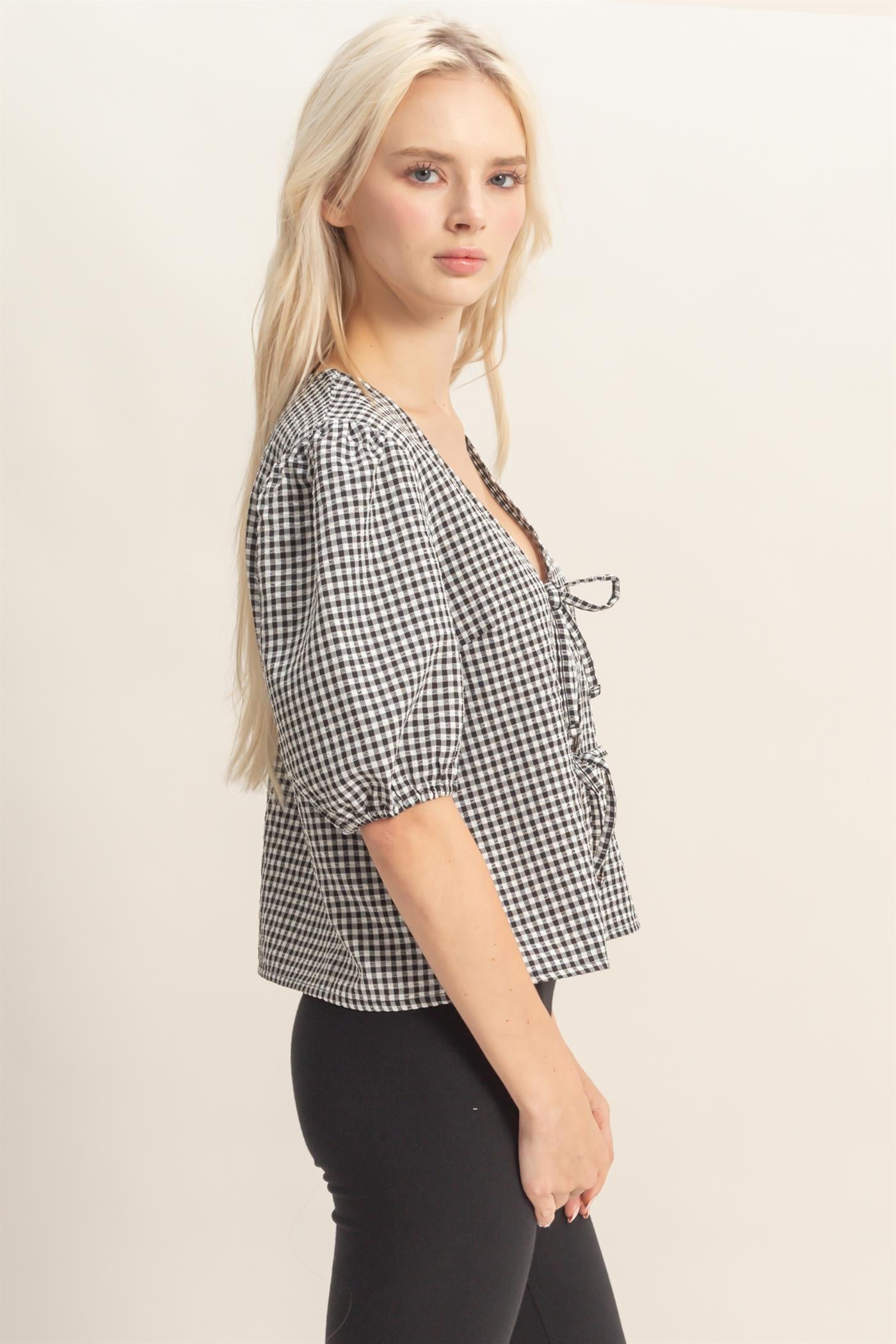 Wholesale Gingham Bow Tie Puff Sleeve Blouse Blouses DZ26C229 BLACK DOUBLE ZERO