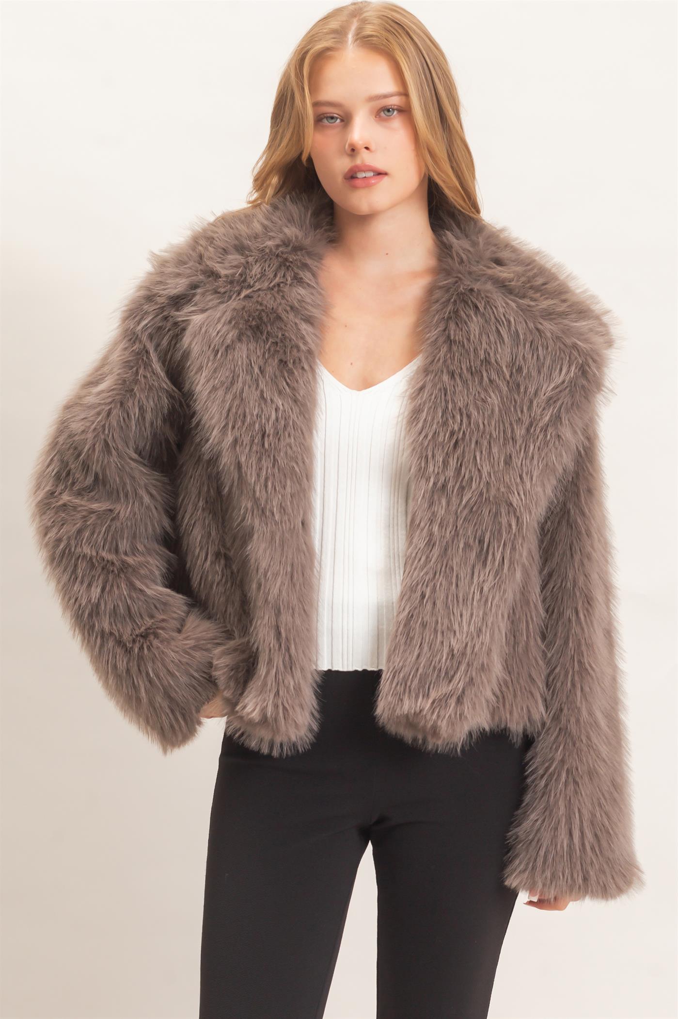 Wholesale Shawl Collar Faux Fur Jacket Outerwear HF26F207-D BROWN HYFVE