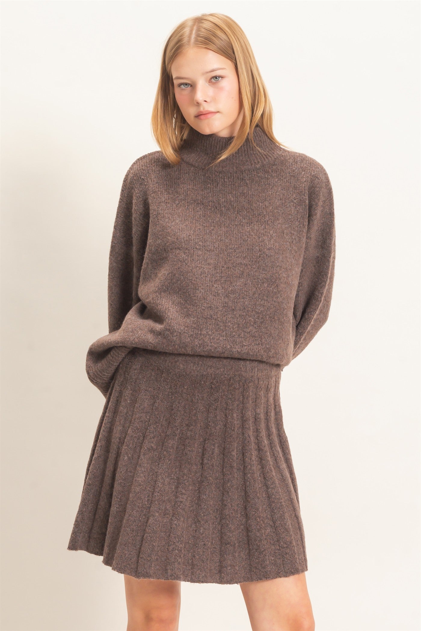 Wholesale Mock Neck Sweater And Pleated Skirt Set Clothing HF26F232-SET BROWN HYFVE