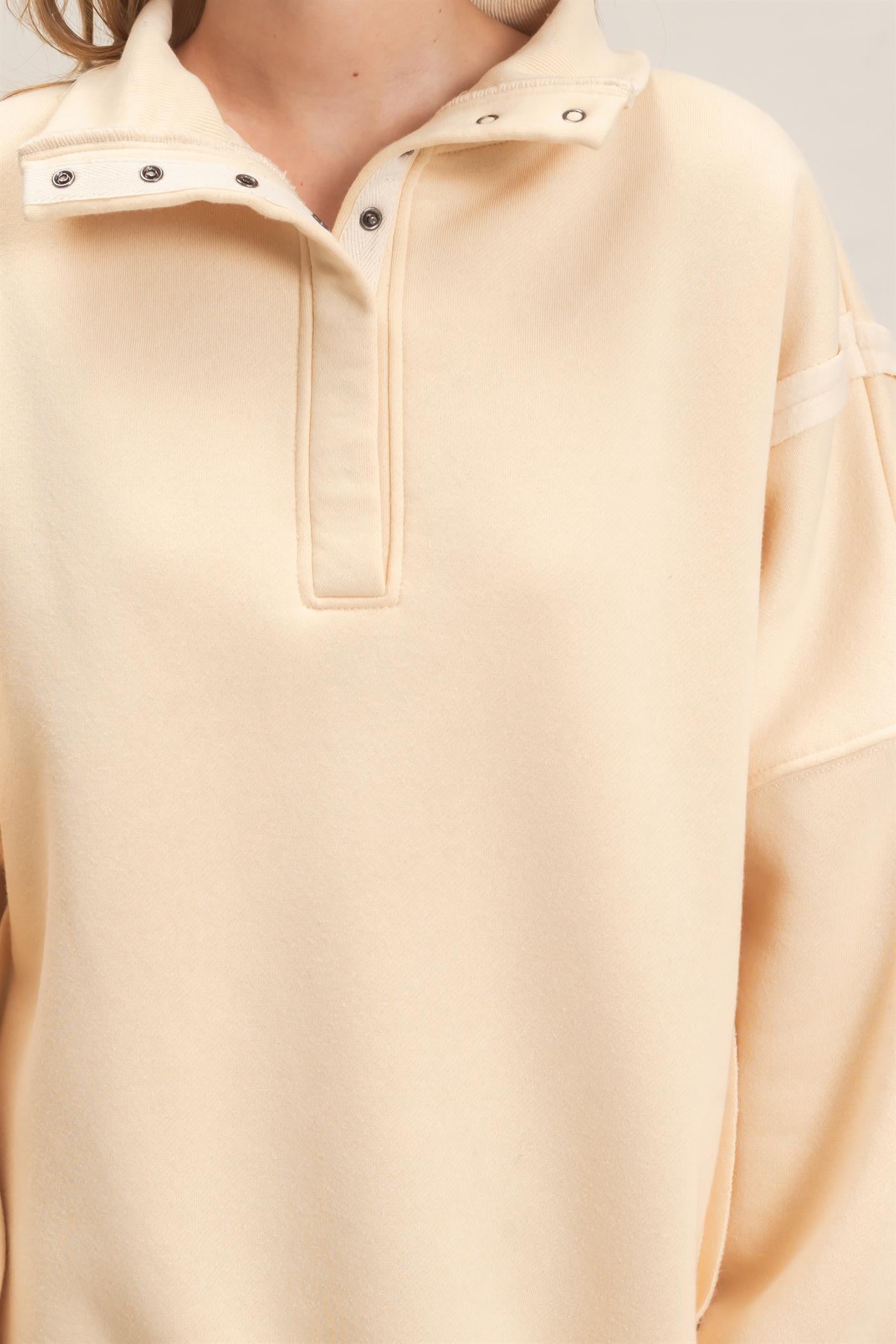 Wholesale Mineral Wash Snap Collar Pullover Clothing Tops HF26F086-D CREAM HYFVE
